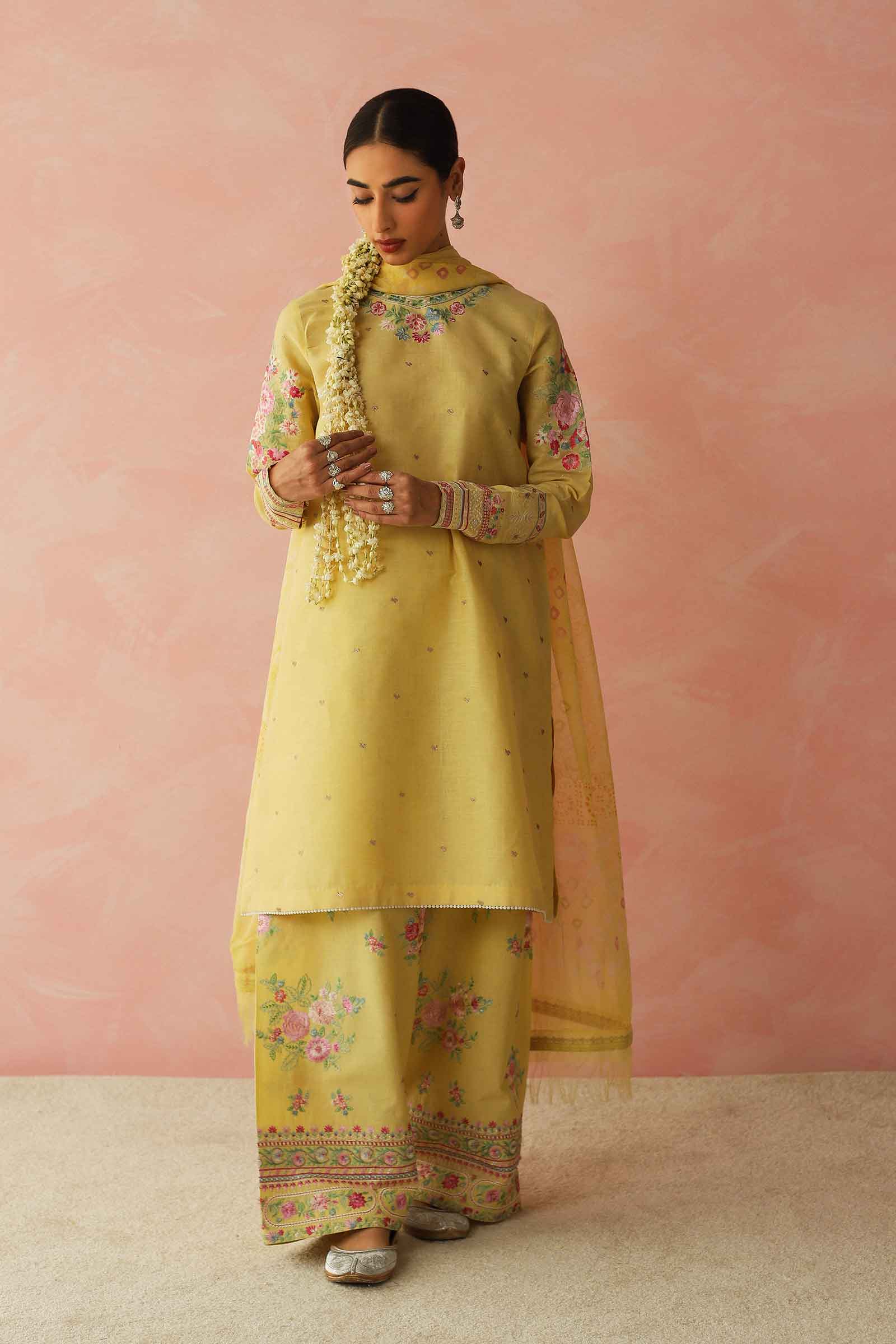 https://cdn.shopify.com/s/files/1/0340/8376/6405/products/SL-2304-B.jpg?v=1684837059
