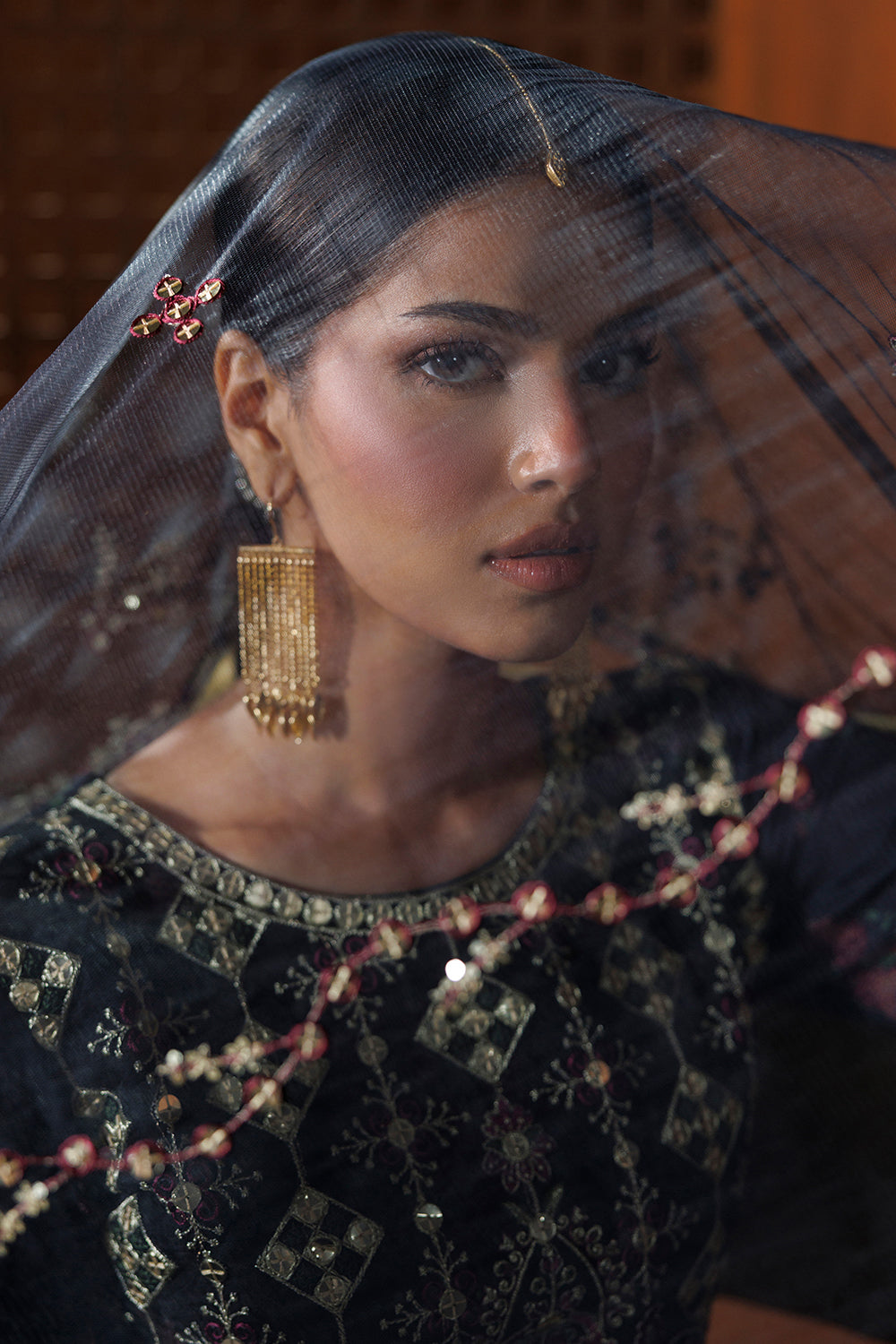 Embroidered Silk Blend SL-26-19
