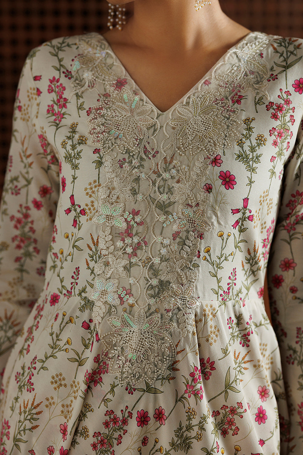 Embroidered Silk Blend SL-26-24