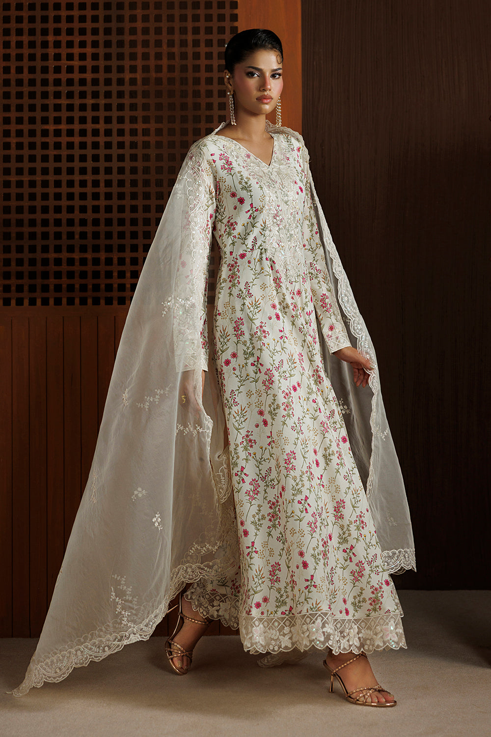 Creamy White Embroidered Silk Blend 3 Piece Suit SL-26-24