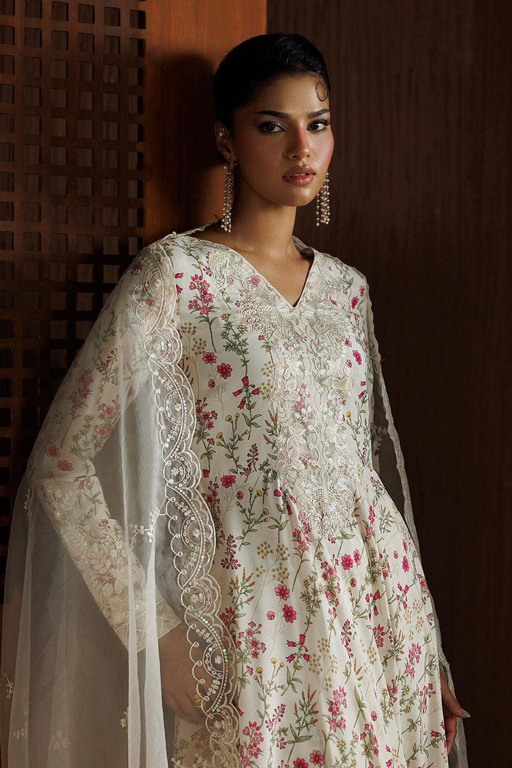 Embroidered Silk Blend SL-26-24