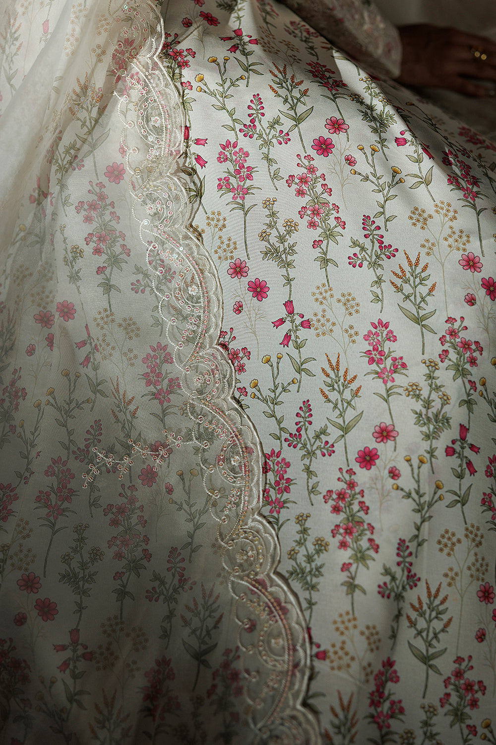Creamy White Embroidered Silk Blend 3 Piece Suit SL-26-24