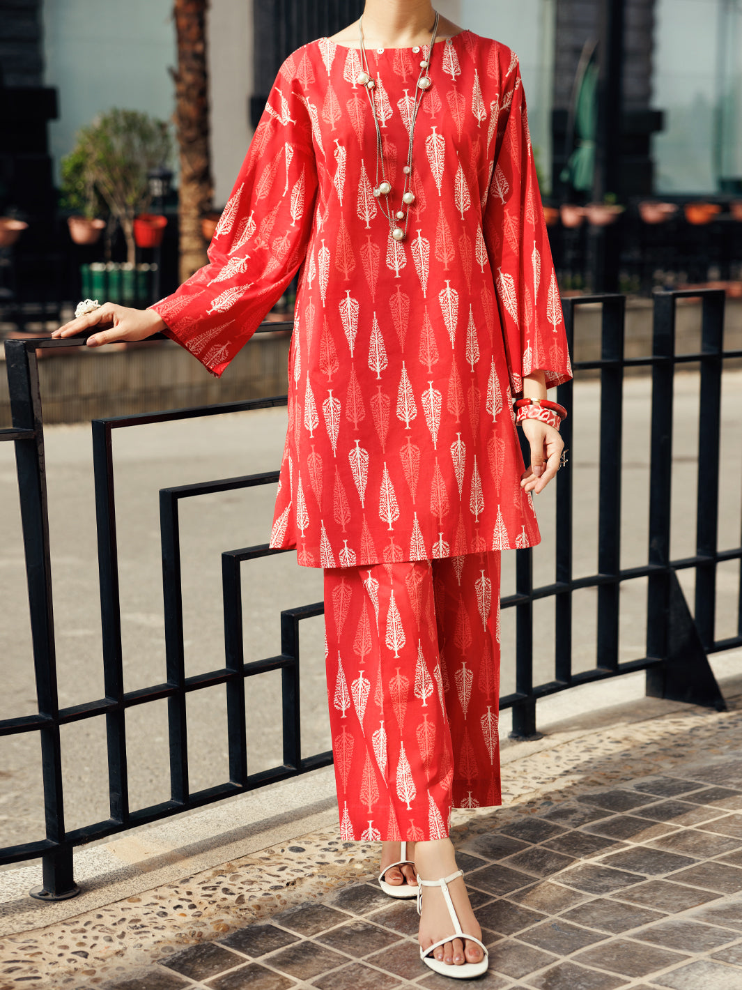 Red Lawn Co-ord Set - ALP-2PS-SLKS-2247