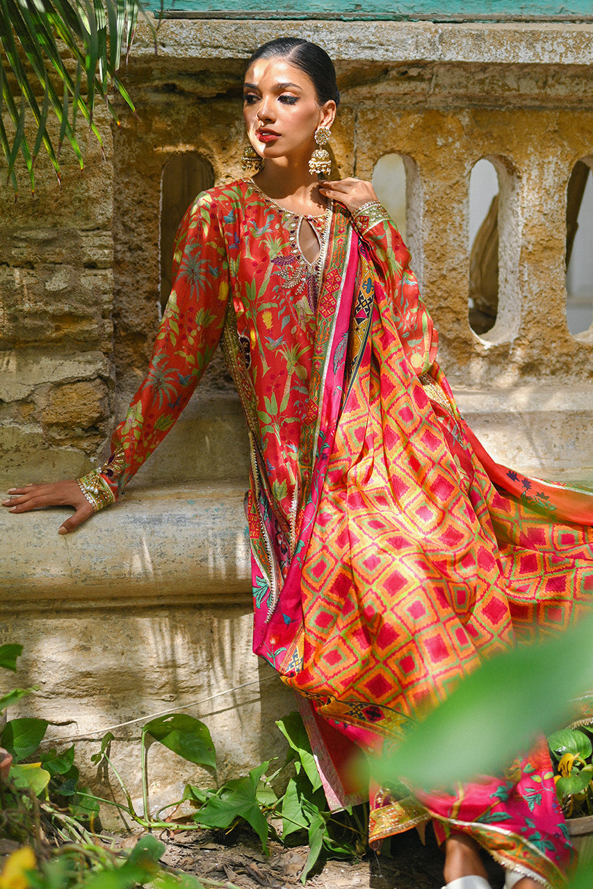 https://cdn.shopify.com/s/files/1/0588/3661/5221/products/SM2MEHLUMSADRIWALA-131.jpg?v=1694522836