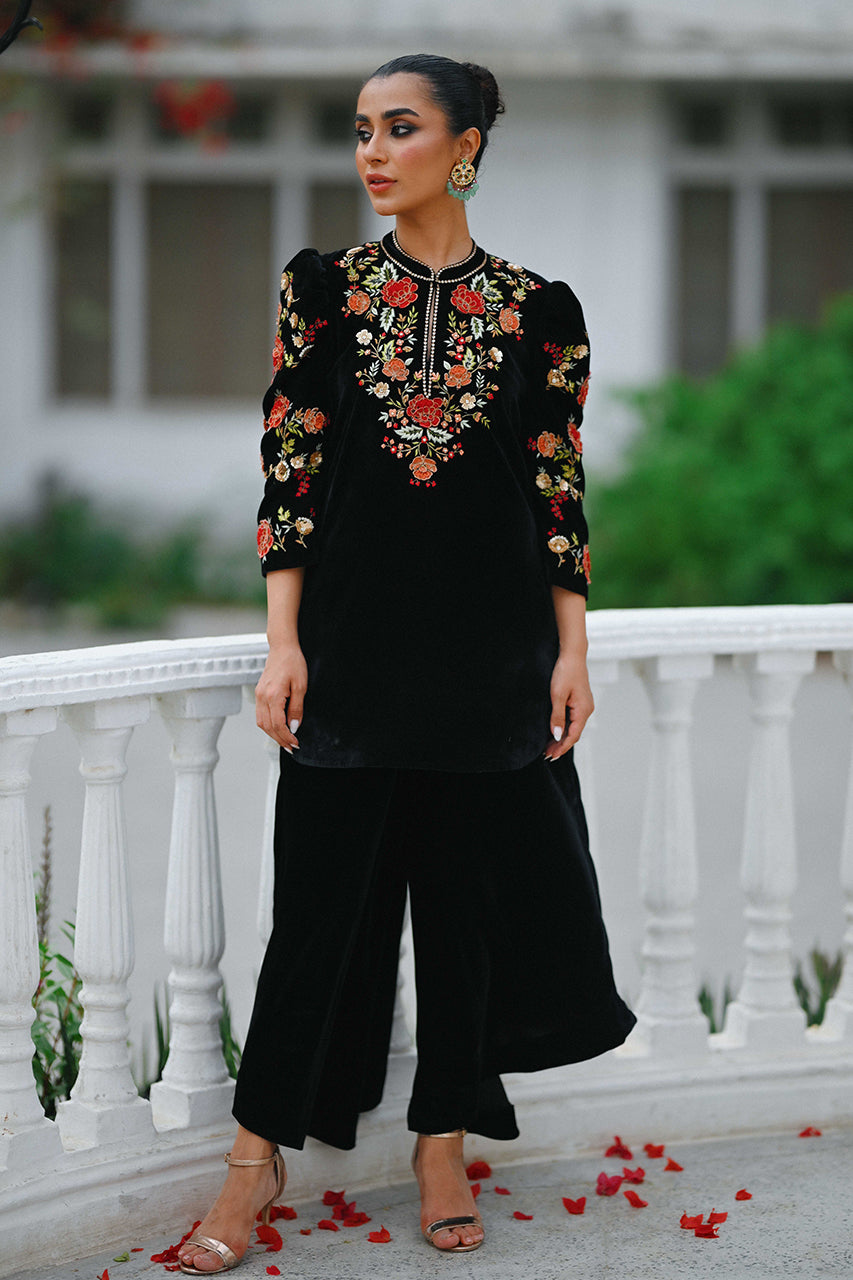 https://cdn.shopify.com/s/files/1/0588/3661/5221/products/SMSTARTER22.jpg?v=1694592316