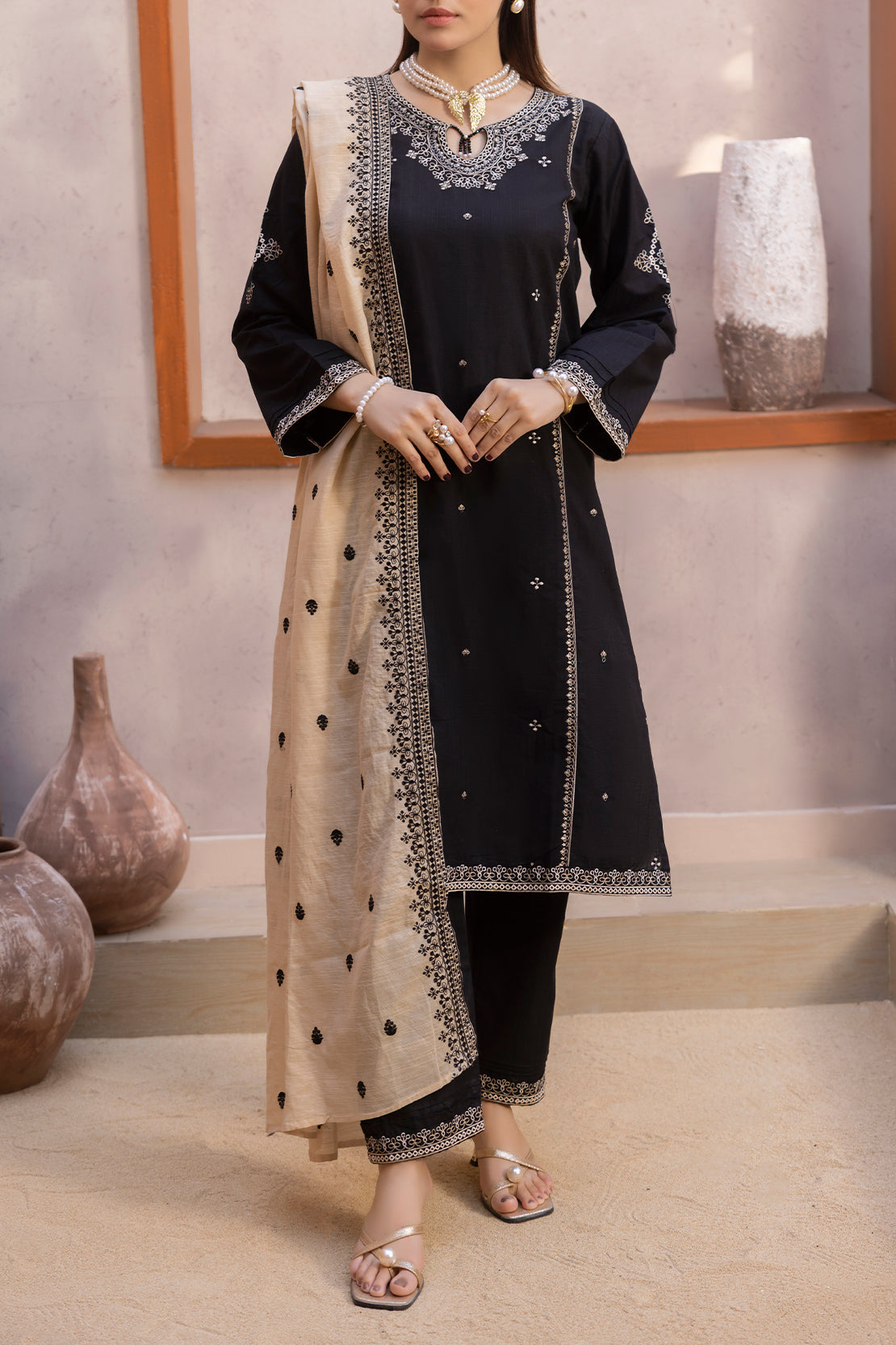 Solid Embroidered Slub Cotton Stitched 3 Piece77093