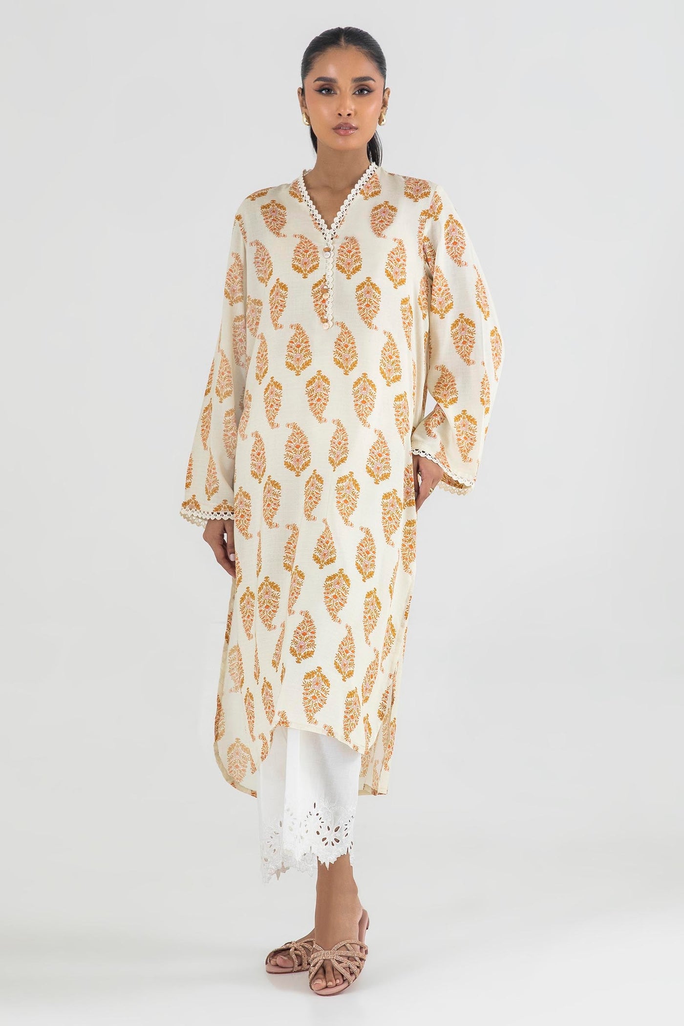 https://cdn.shopify.com/s/files/1/0740/1753/8280/files/SS24BSP216_1.jpg?v=1776322085