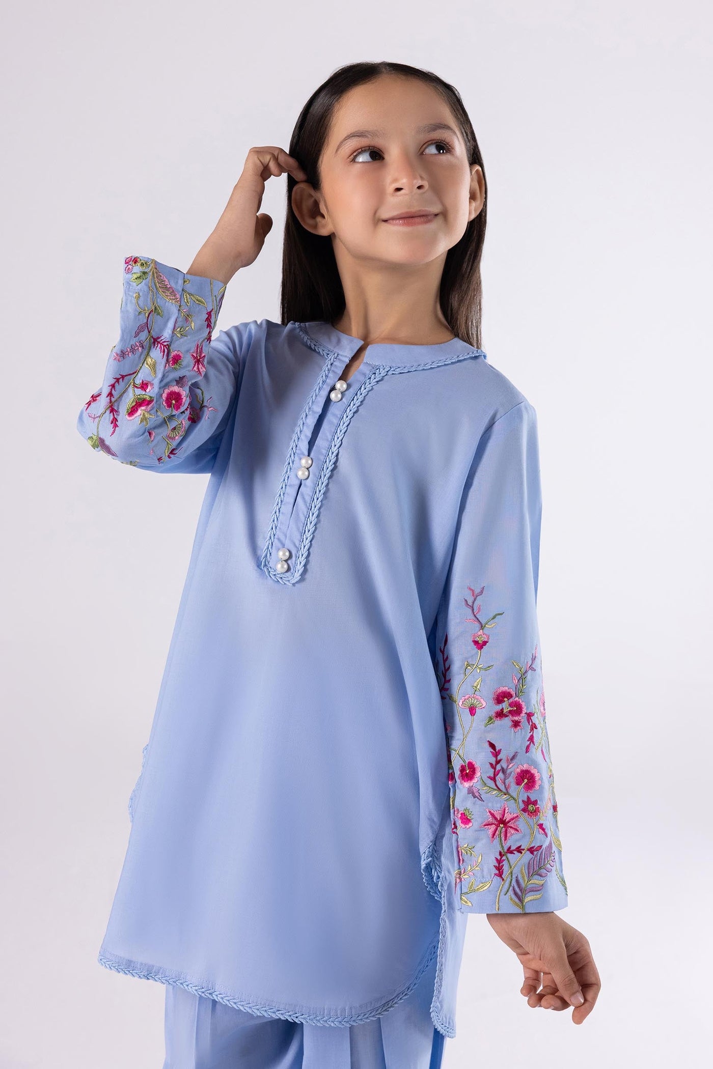 https://cdn.shopify.com/s/files/1/0740/1753/8280/files/SS25GSGE380_3.jpg?v=1756729160