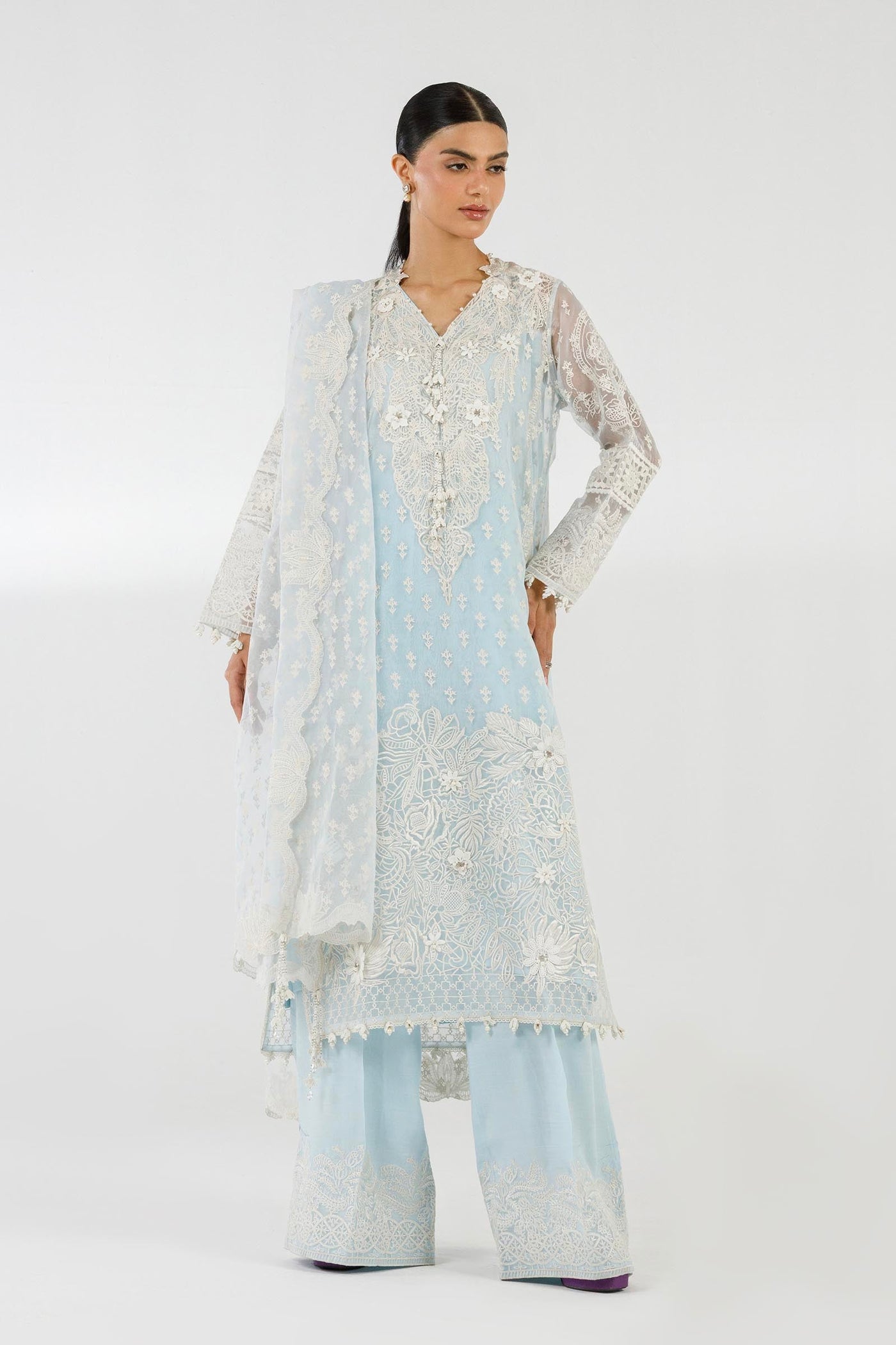 https://cdn.shopify.com/s/files/1/0740/1753/8280/files/SS25SGE484P3_1.jpg?v=1778581355