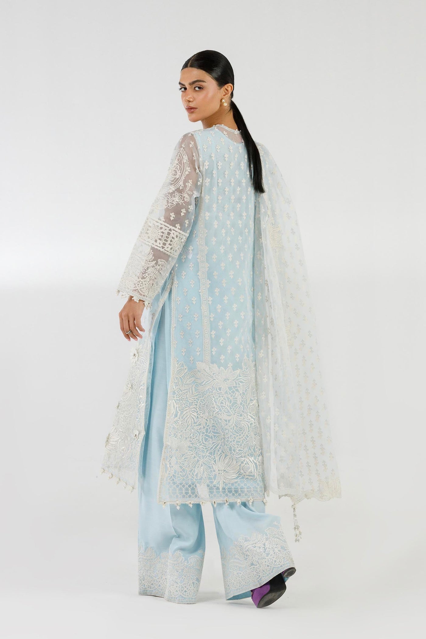 https://cdn.shopify.com/s/files/1/0740/1753/8280/files/SS25SGE484P3_2.jpg?v=1778581355