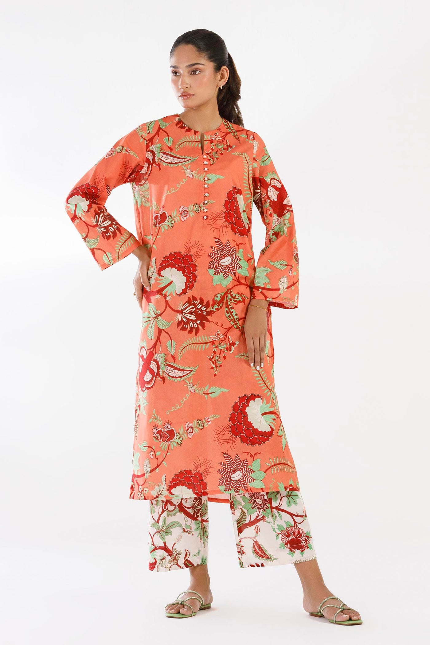 https://cdn.shopify.com/s/files/1/0740/1753/8280/files/SS26BSP171P2T_1.jpg?v=1775196084