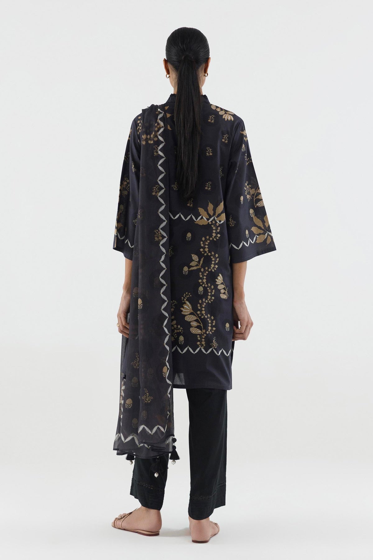 Stitched Printed Lawn Shirt+ Dupatta