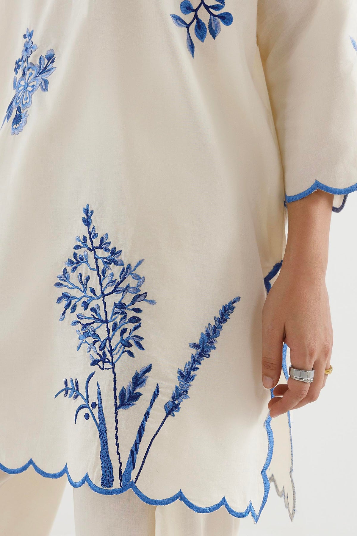 Stitched Embroidered Lawn Suit - 1000000095588