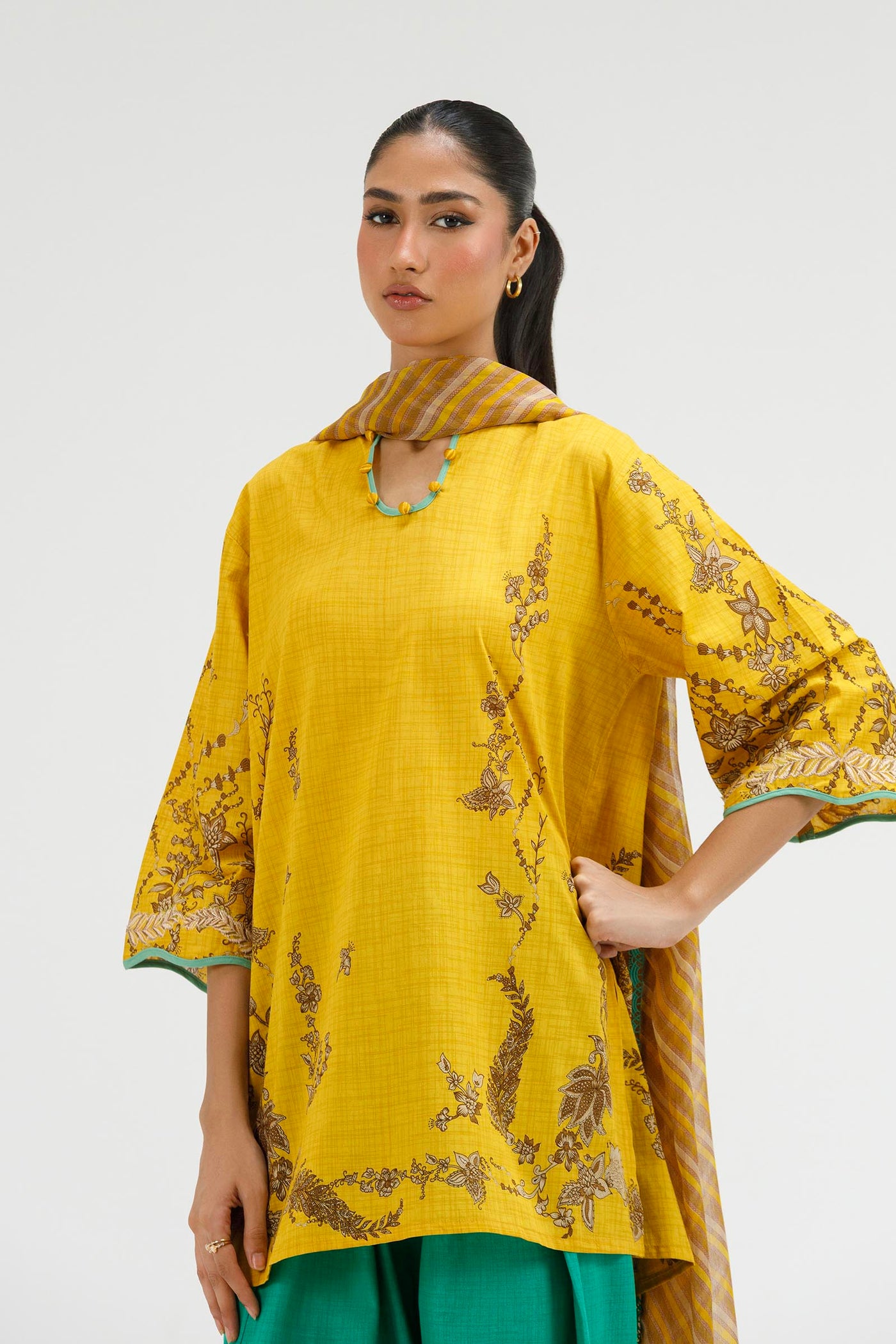 https://cdn.shopify.com/s/files/1/0740/1753/8280/files/SS26MHY209AP3_3.jpg?v=1780556306