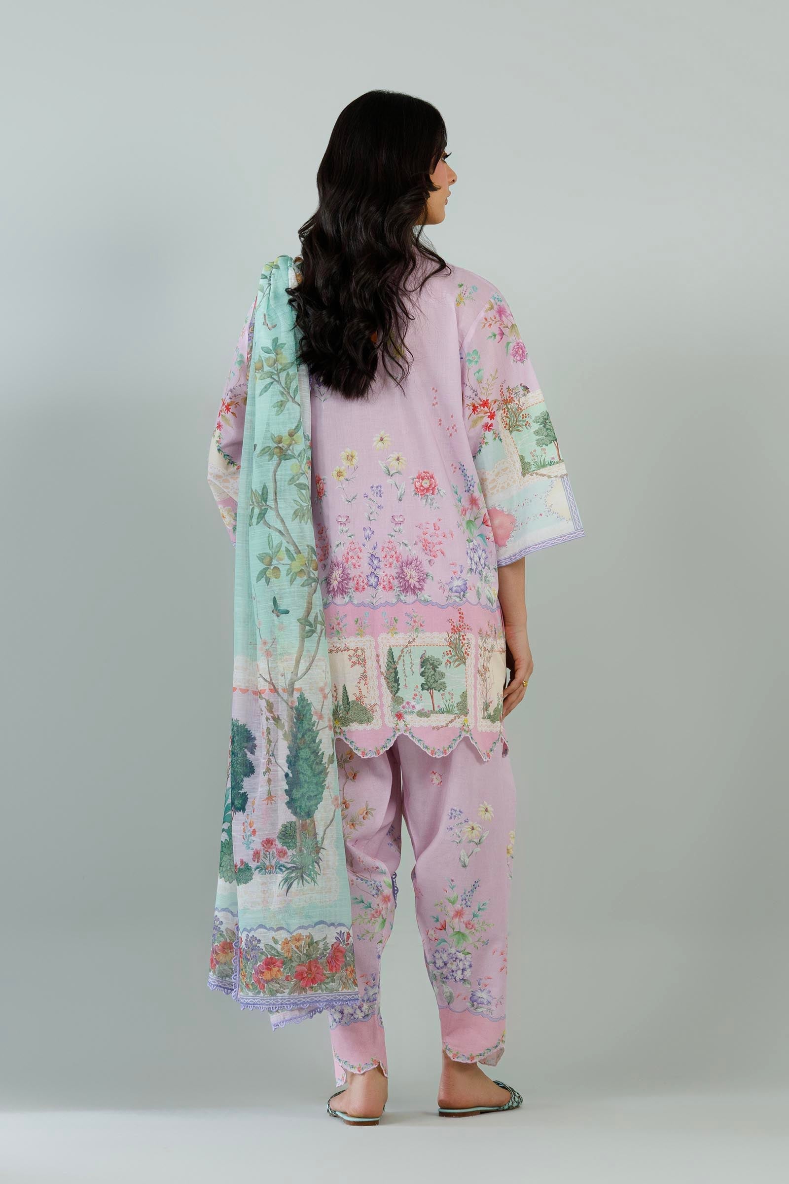 Stitched Printed Muzlin Suit