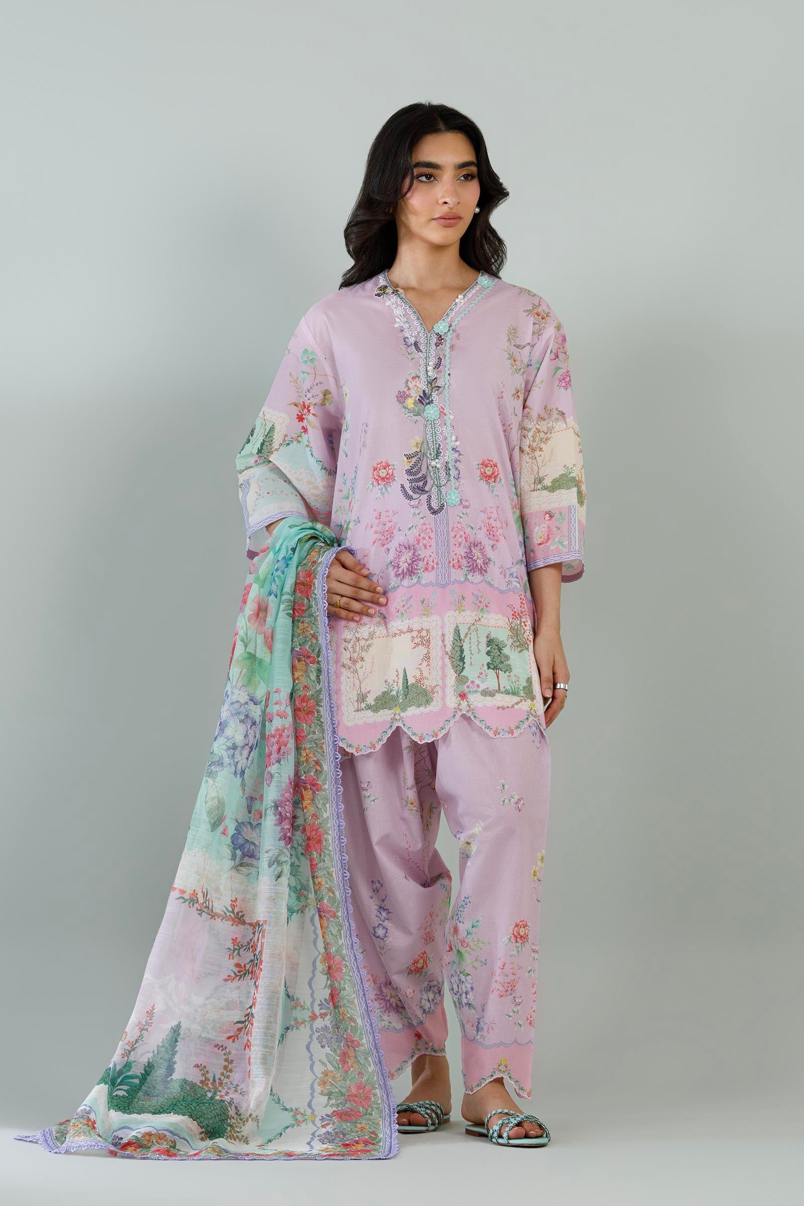 Stitched Printed Muzlin Suit
