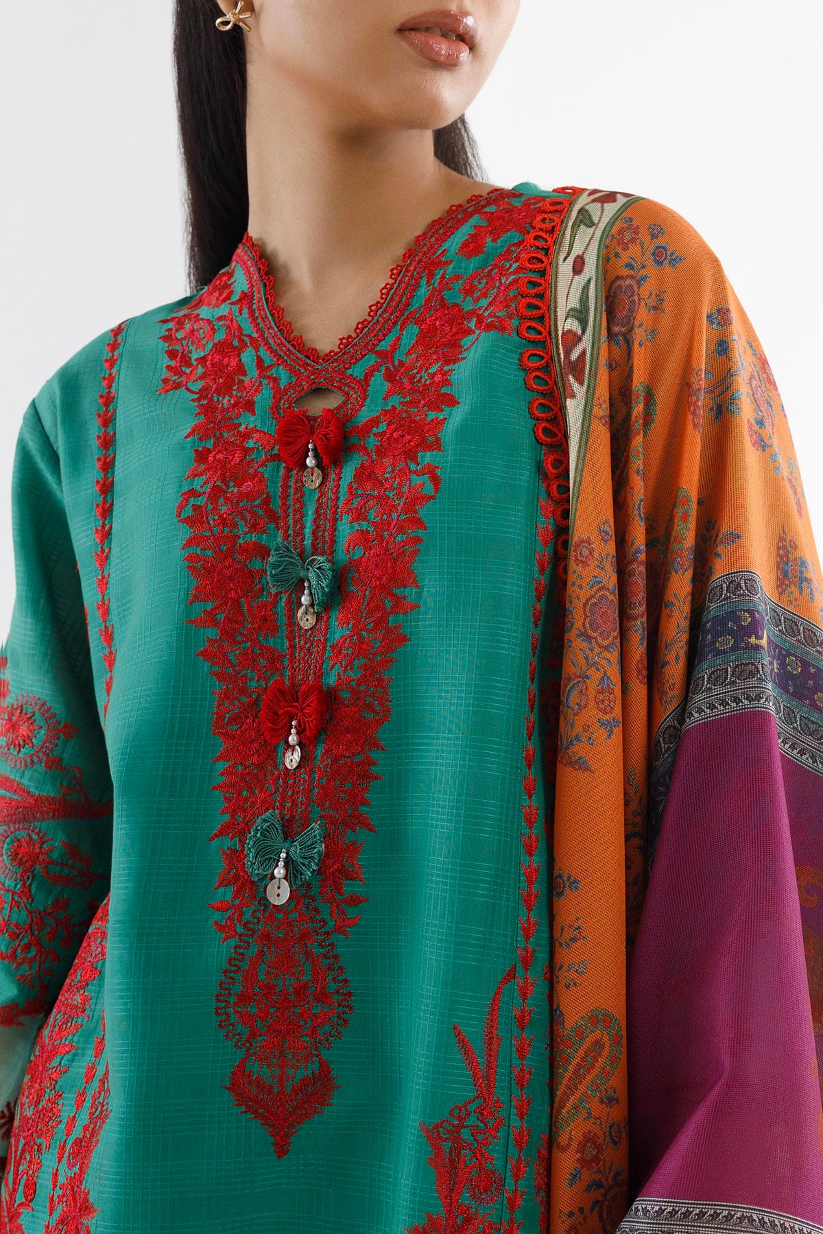 Stitched Embroidered Muzlin Cambric Suit