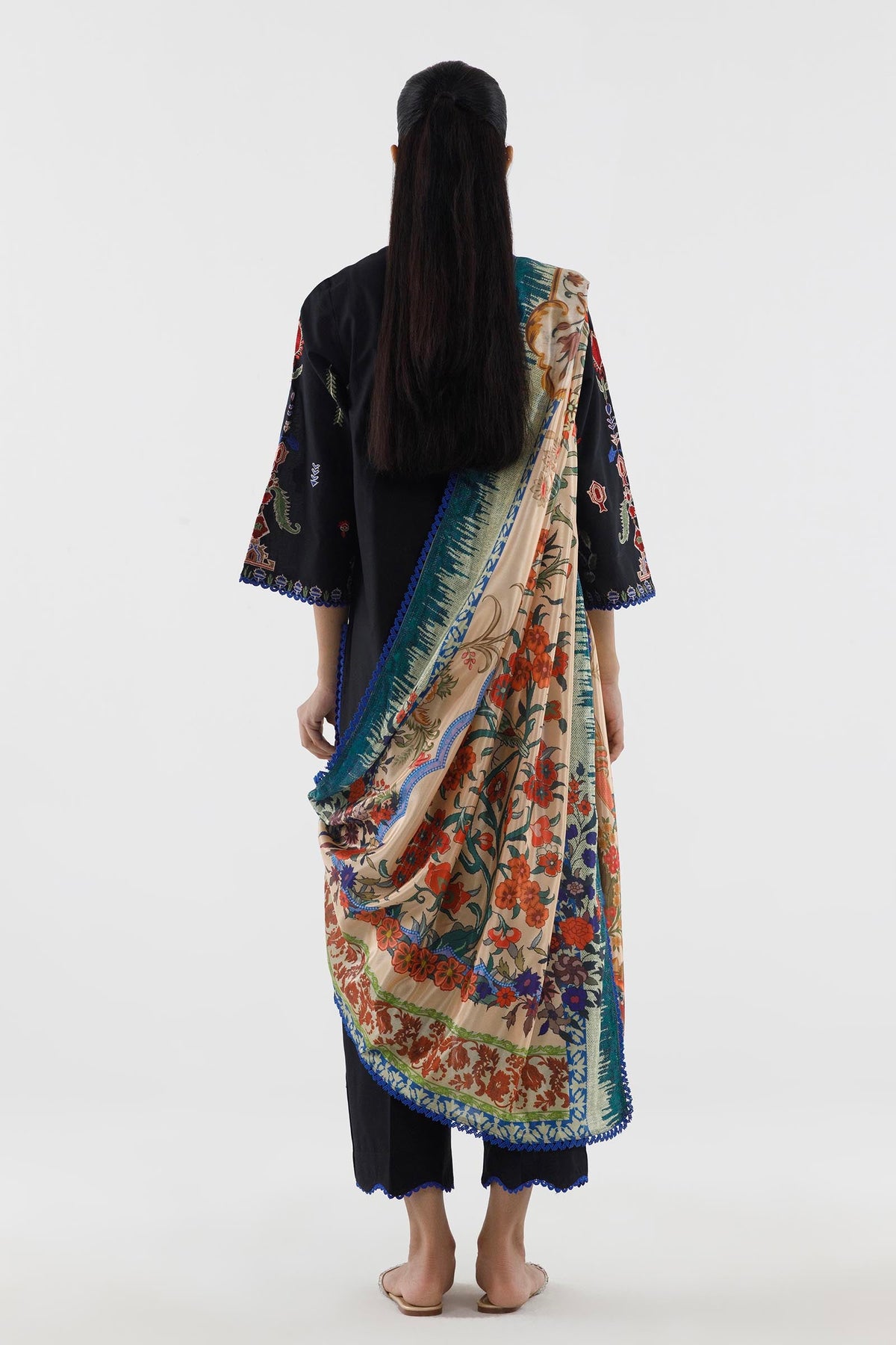 Stitched Embroidered Muzlin Cambric Suit