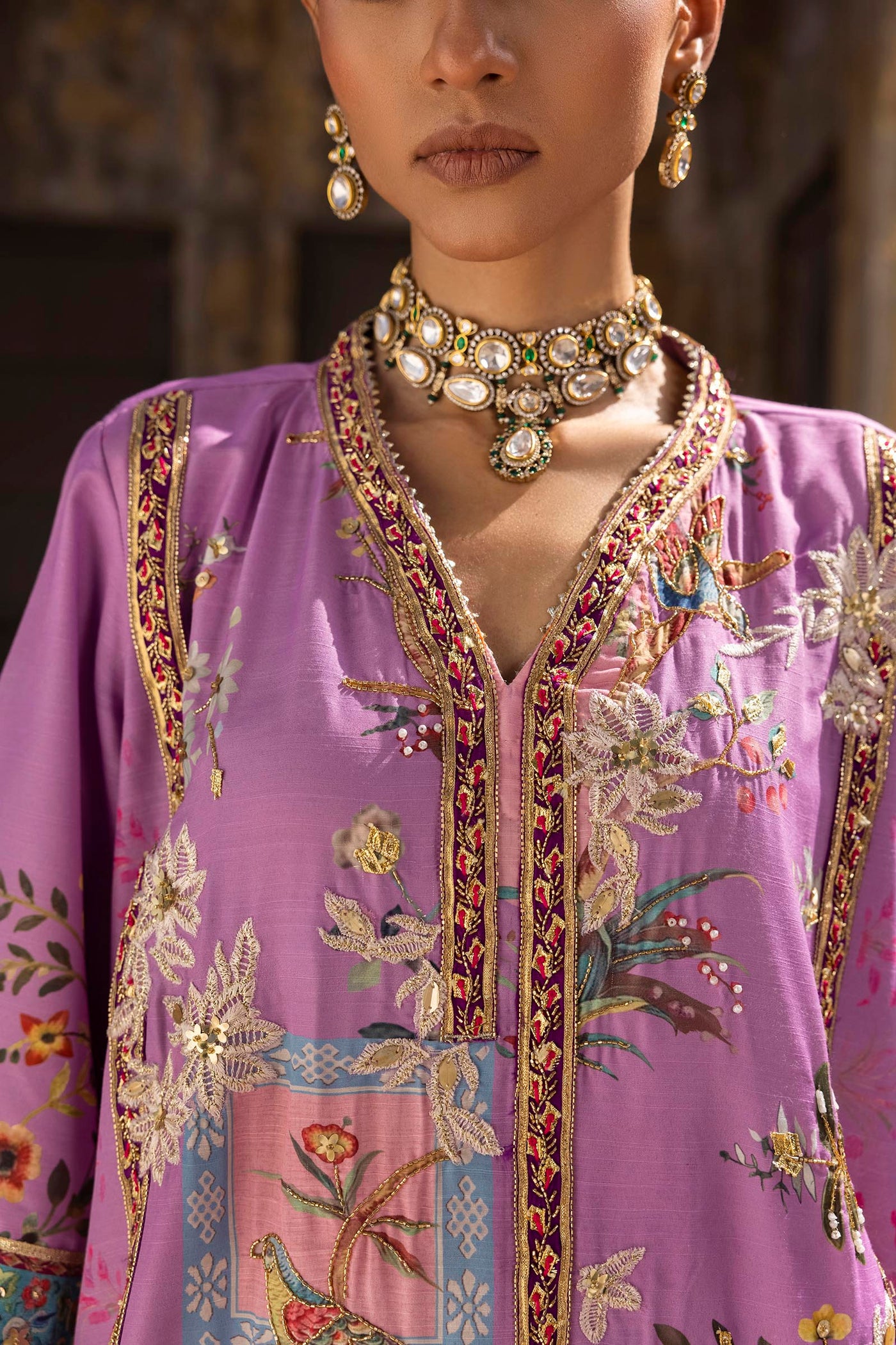 sana-safinaz-pool-47841854