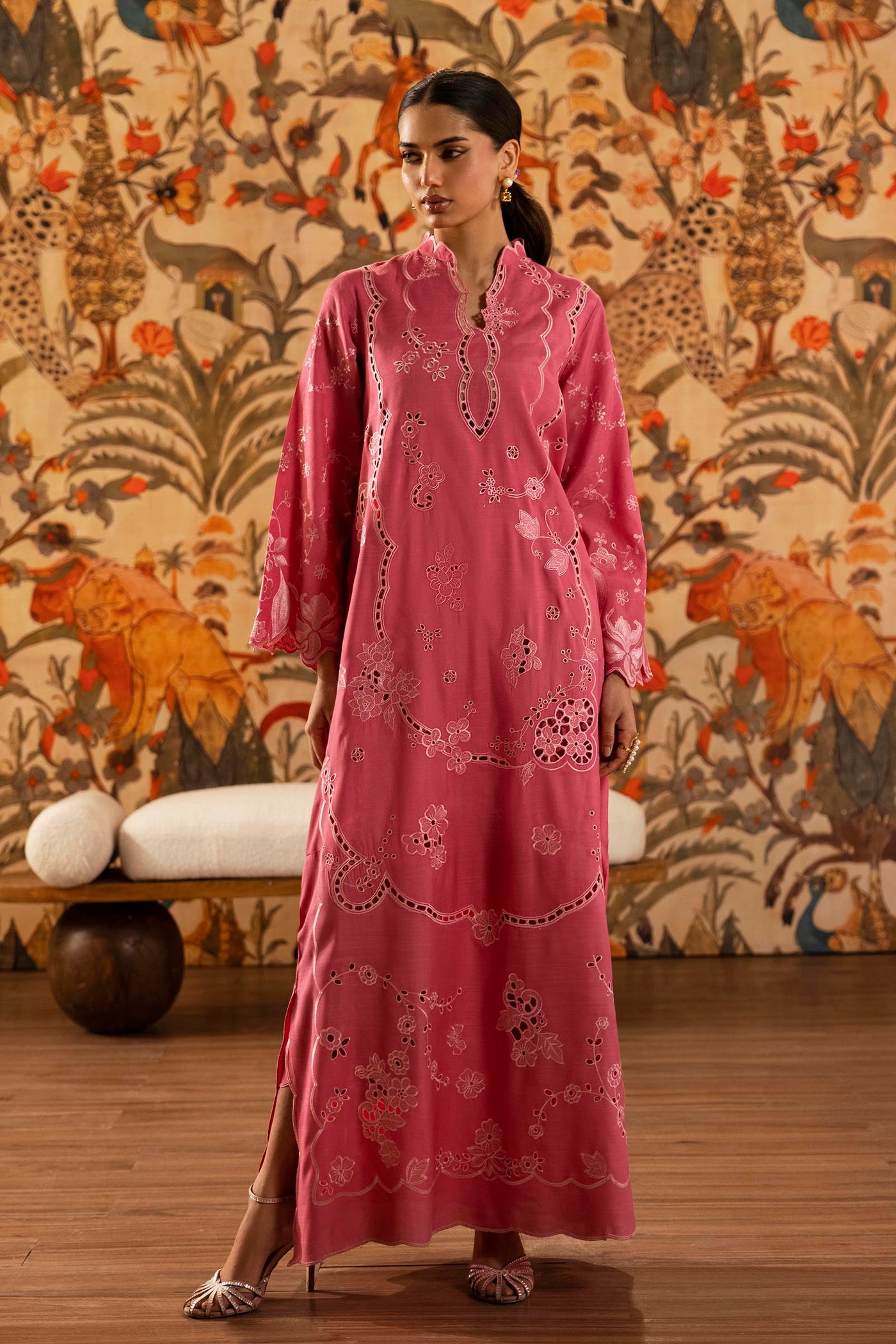 https://cdn.shopify.com/s/files/1/0740/1753/8280/files/SS26SGE407P2T_9.jpg?v=1779205691