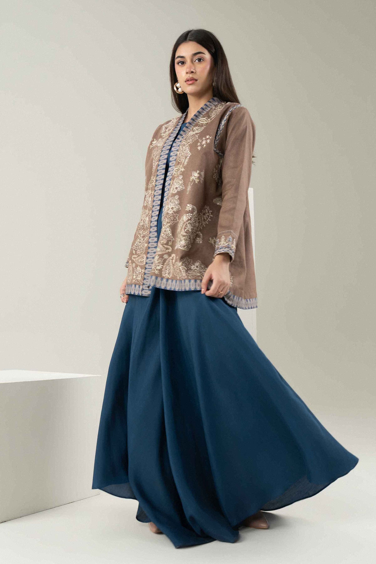 Printed Embroidered Jacket - ST1JE-PRET26WV2-6