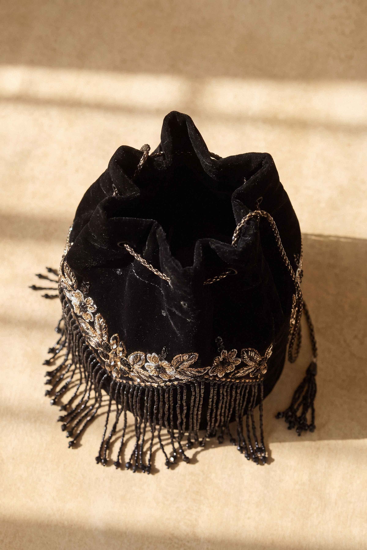 Embroidered Pouch - ST1PE-BOUT26WV1-3