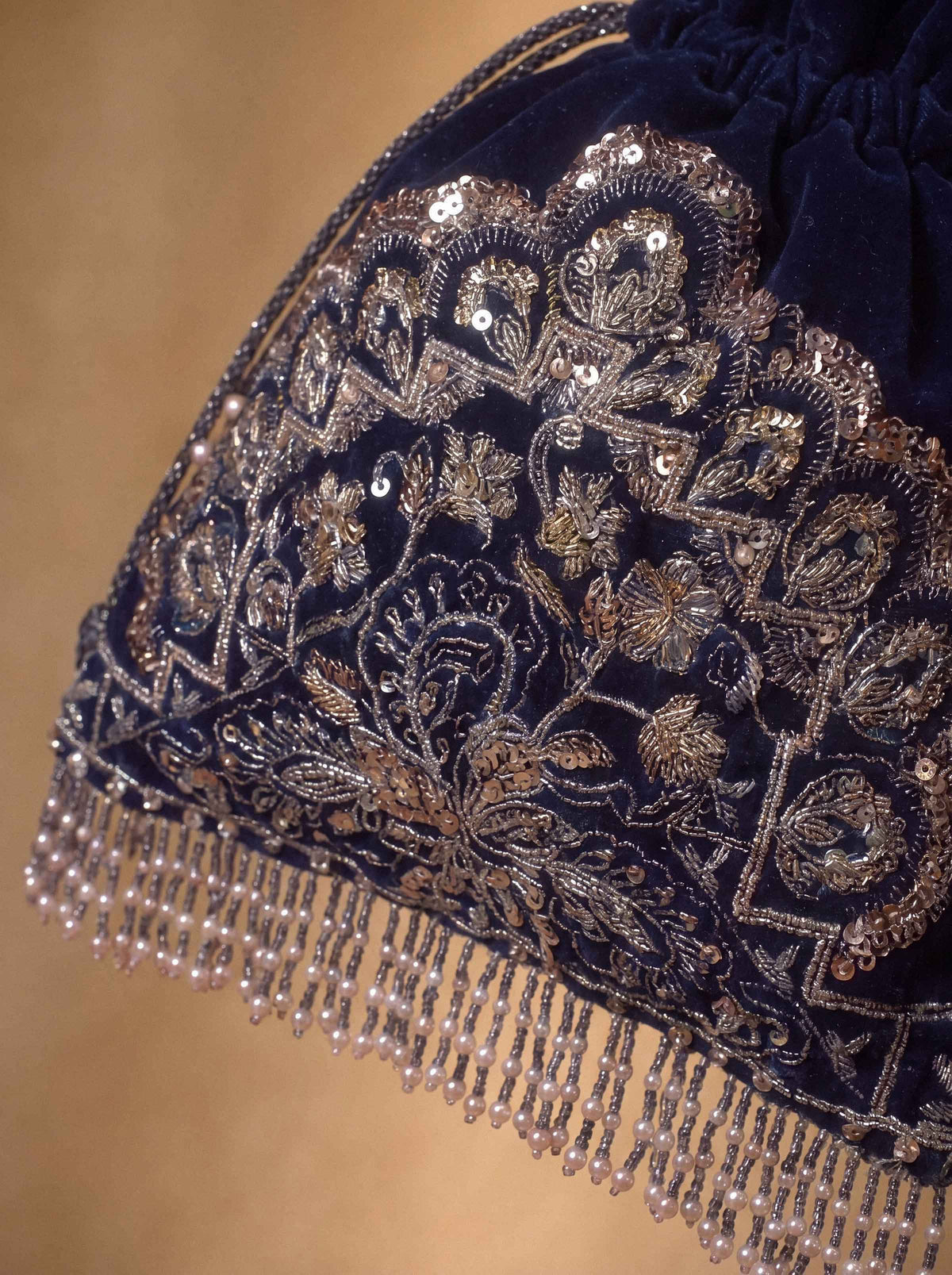 EMBROIDERED POUCH - ST1PE-BOUT26WV1-6