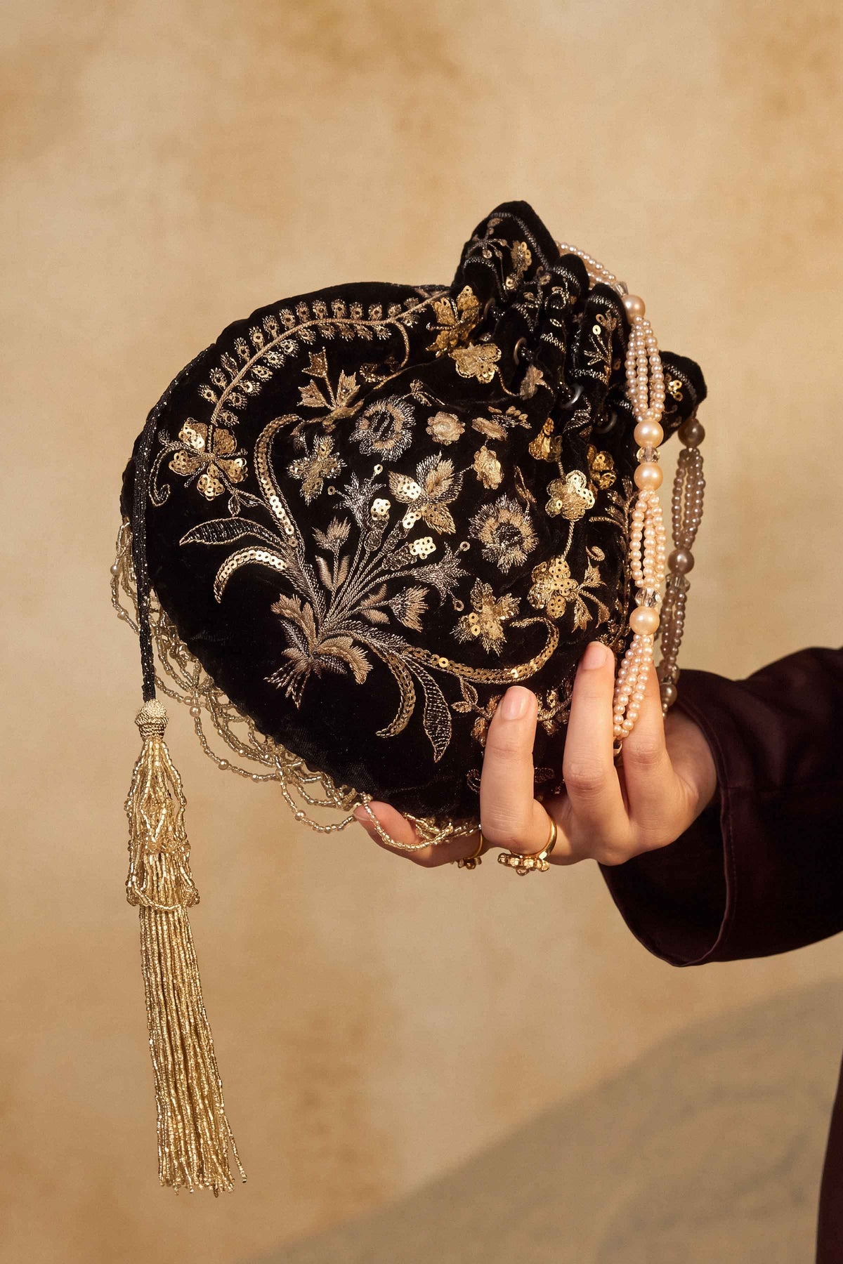 Embroidered Pouch - ST1PE-LUXE26WV1-6
