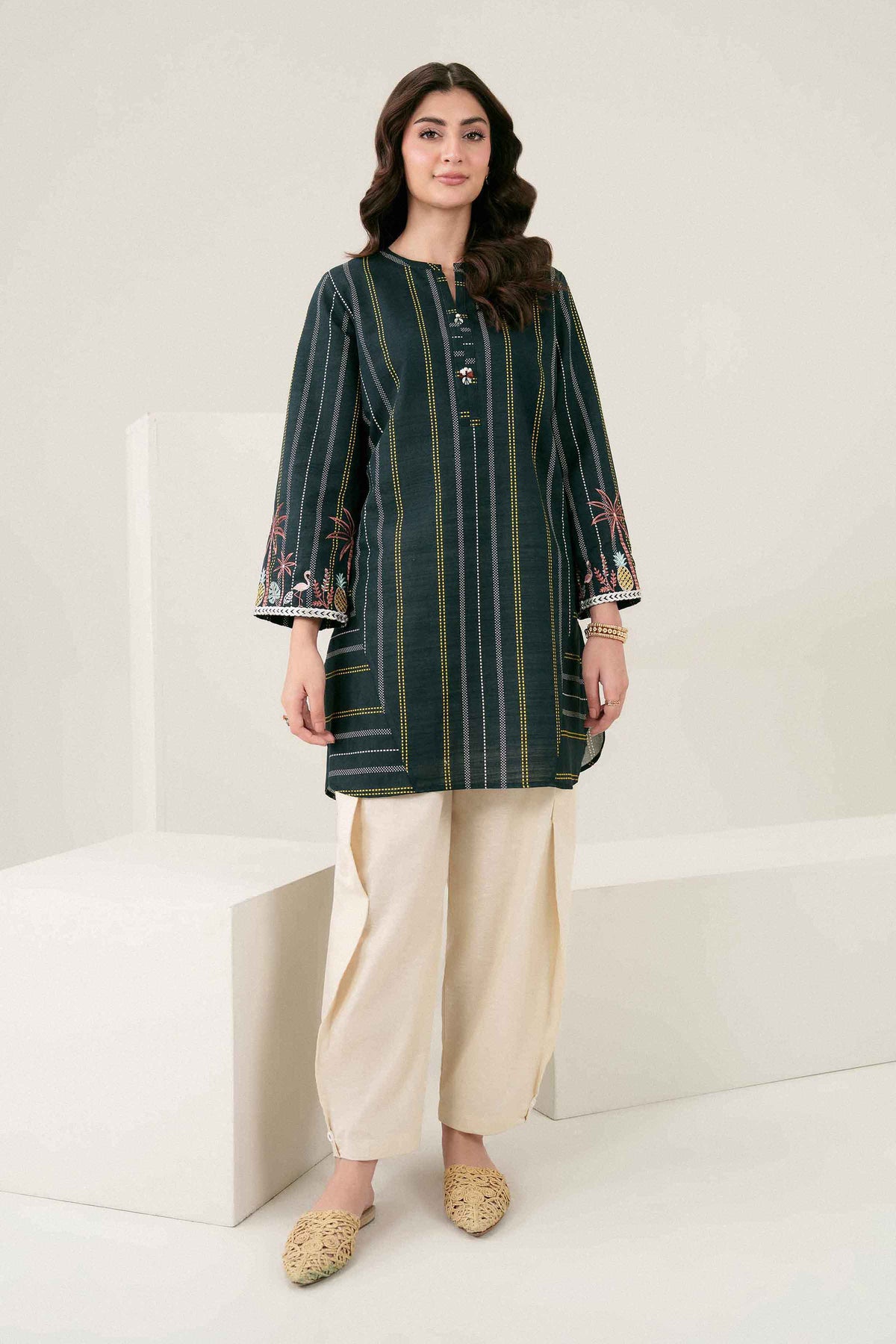 Printed Embroidered Shirt - ST1SE-PRET26WV2-12