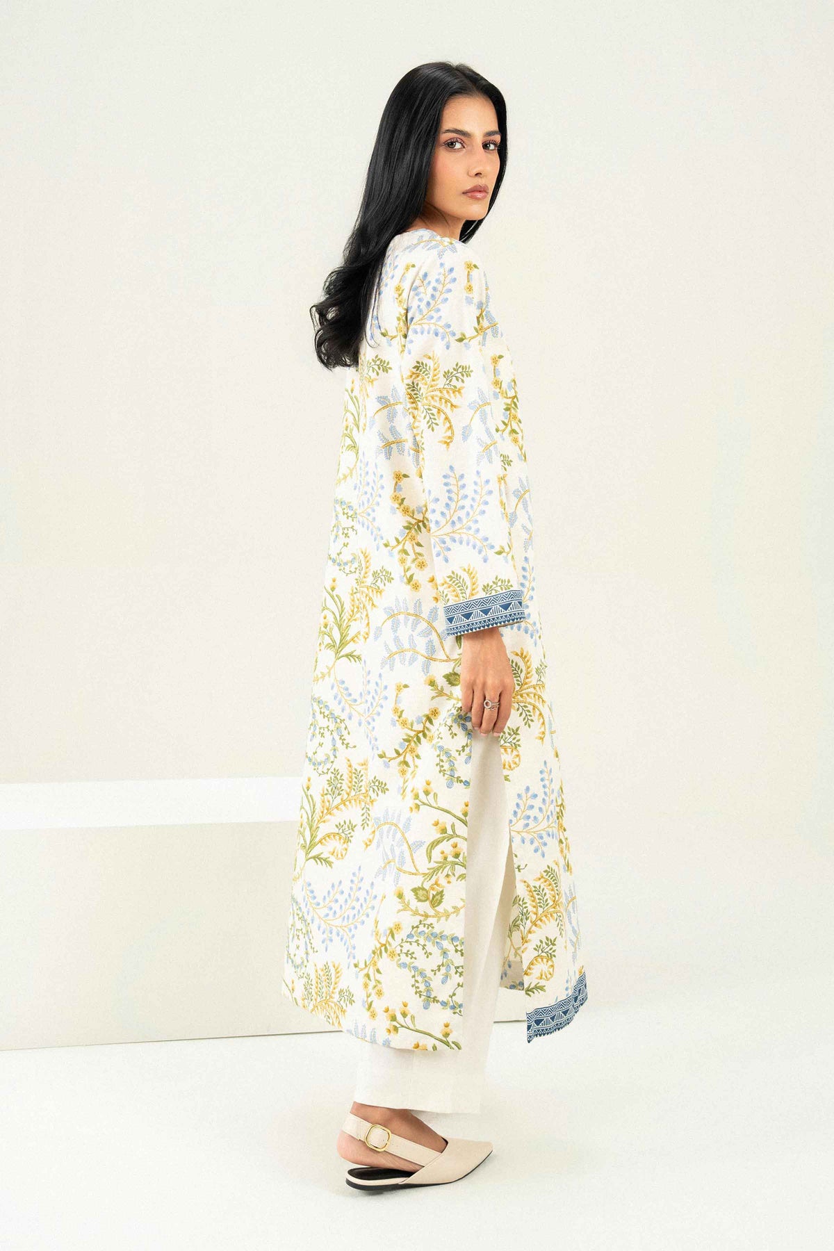 Printed Embroidered Shirt - ST1SE-PRET26WV2-2
