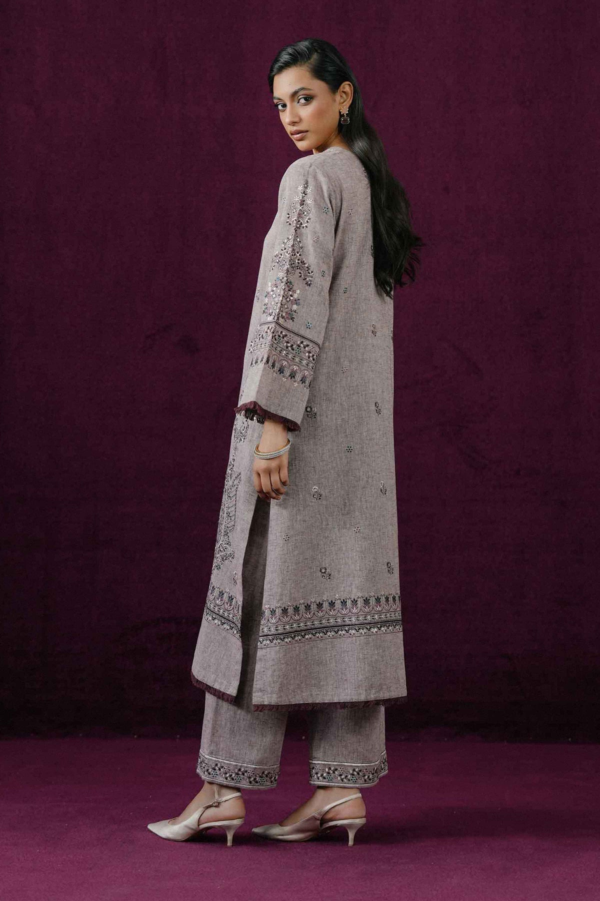 2 PIECE - EMBROIDERED SUIT - ST2PE-BOUT26WV2-15