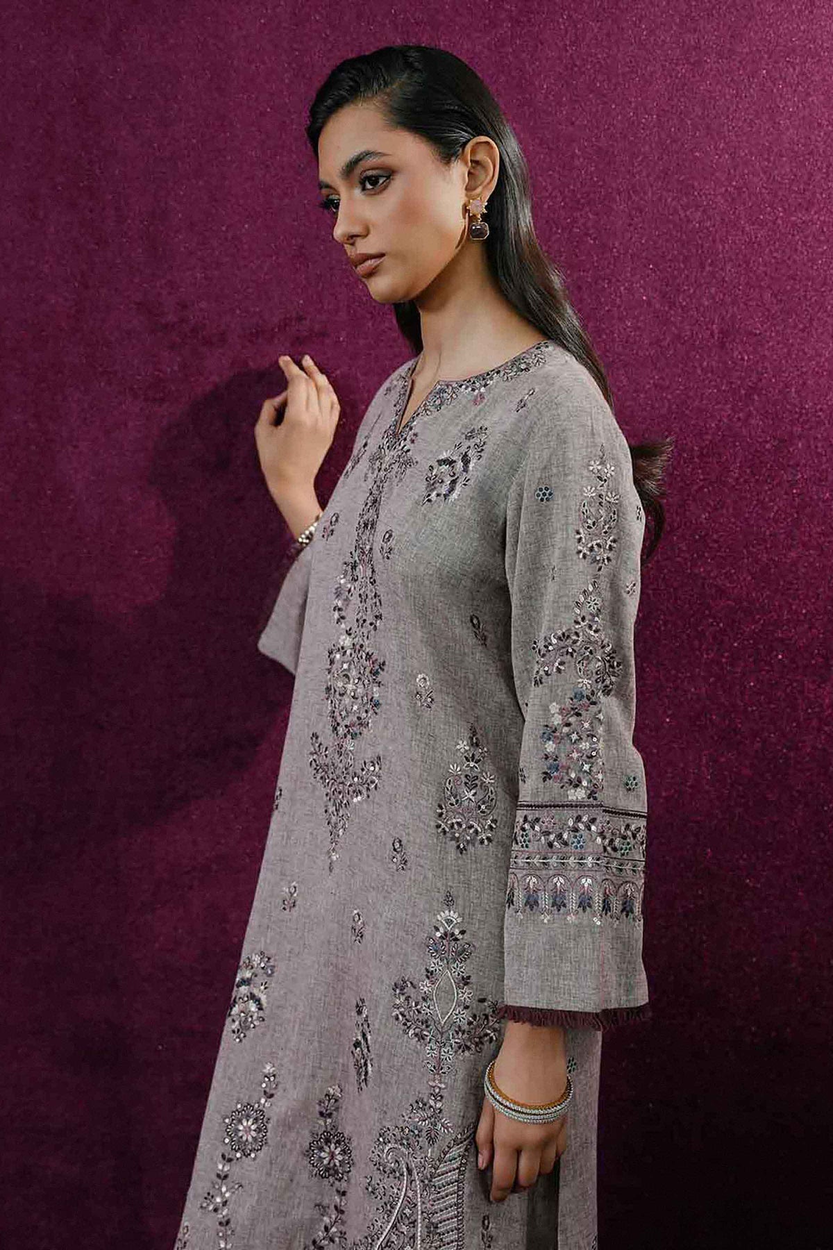 2 PIECE - EMBROIDERED SUIT - ST2PE-BOUT26WV2-15