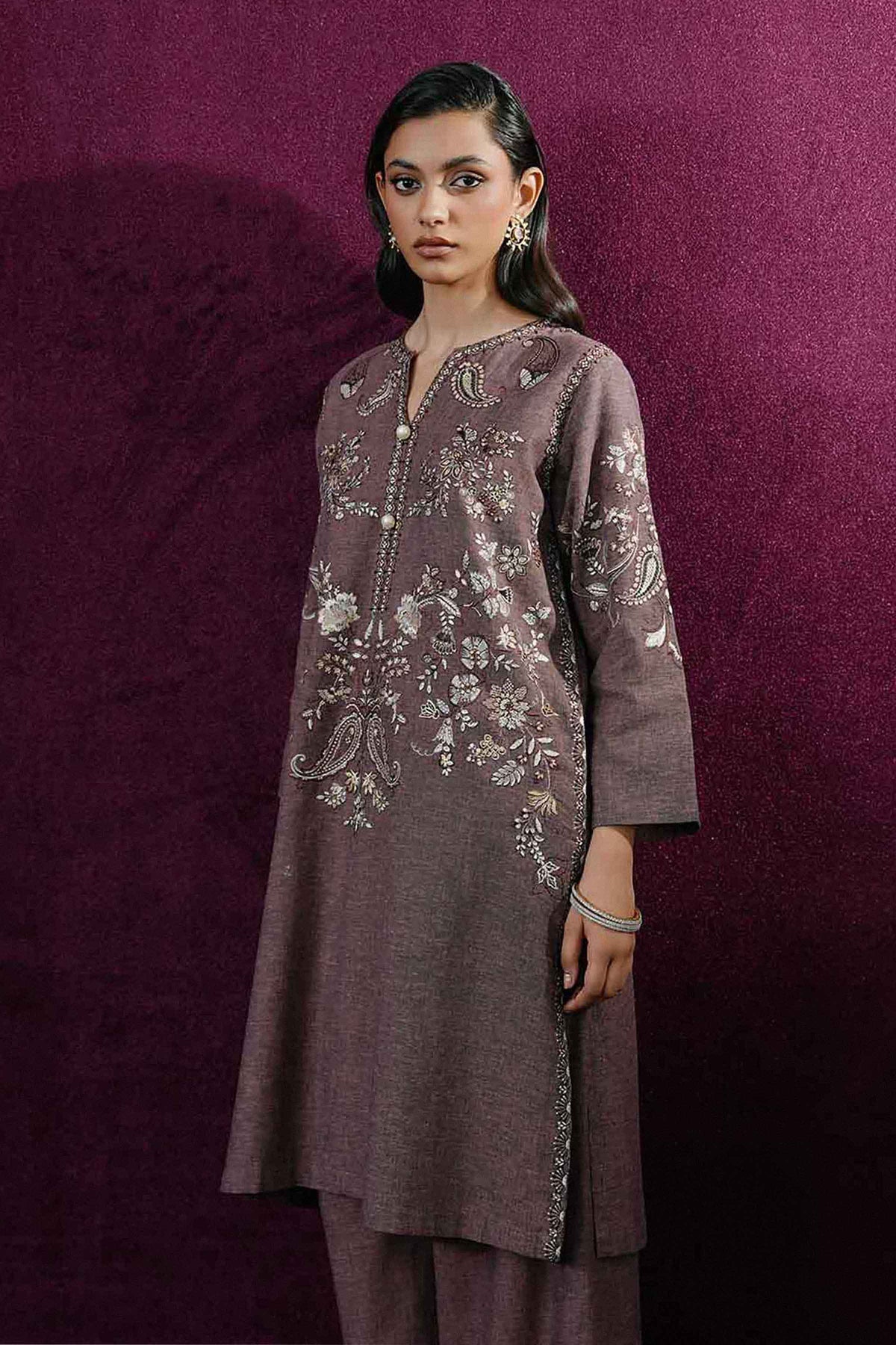 2 PIECE - EMBROIDERED SUIT - ST2PE-BOUT26WV2-17