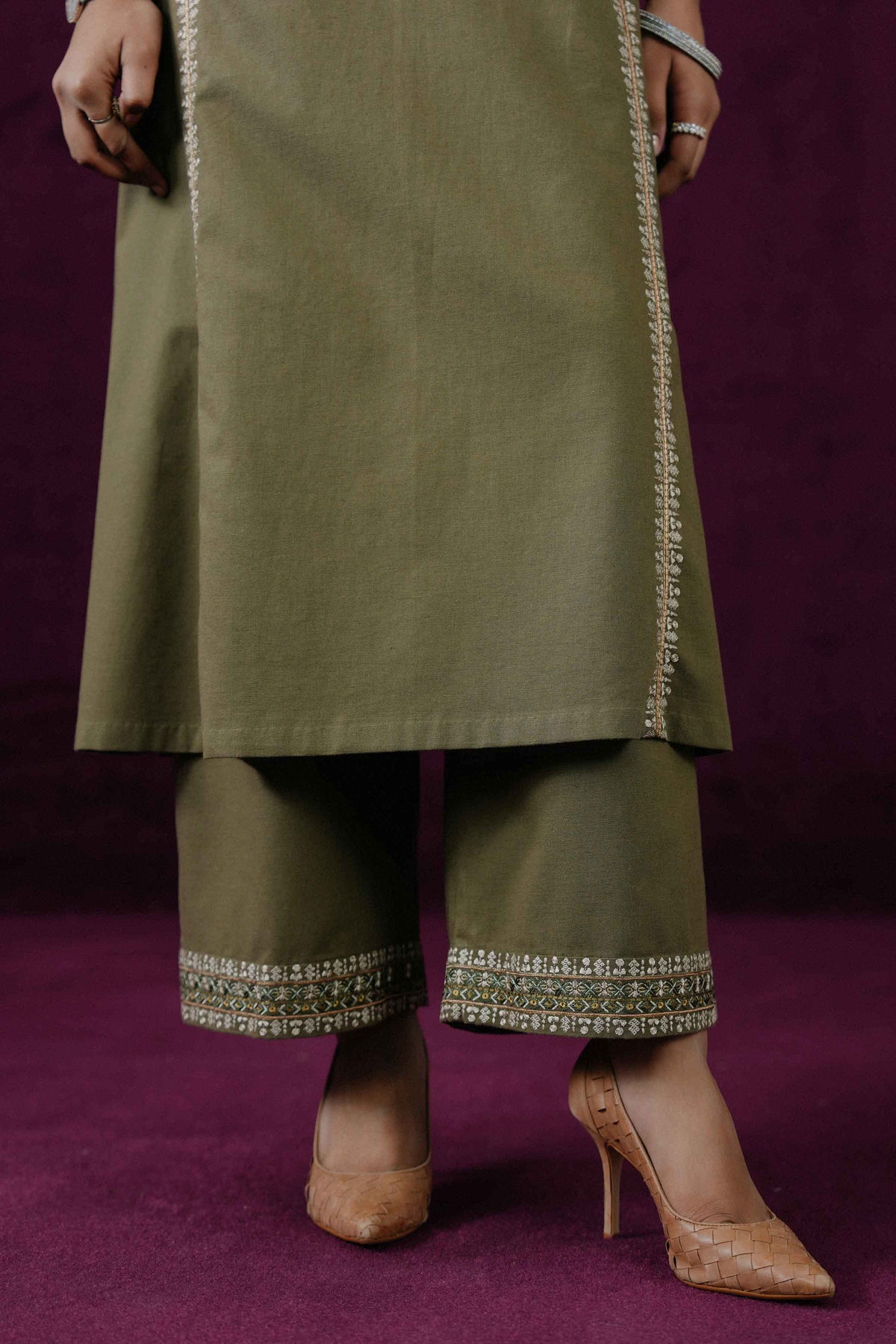 2 PIECE - EMBROIDERED SUIT - ST2PE-BOUT26WV2-22