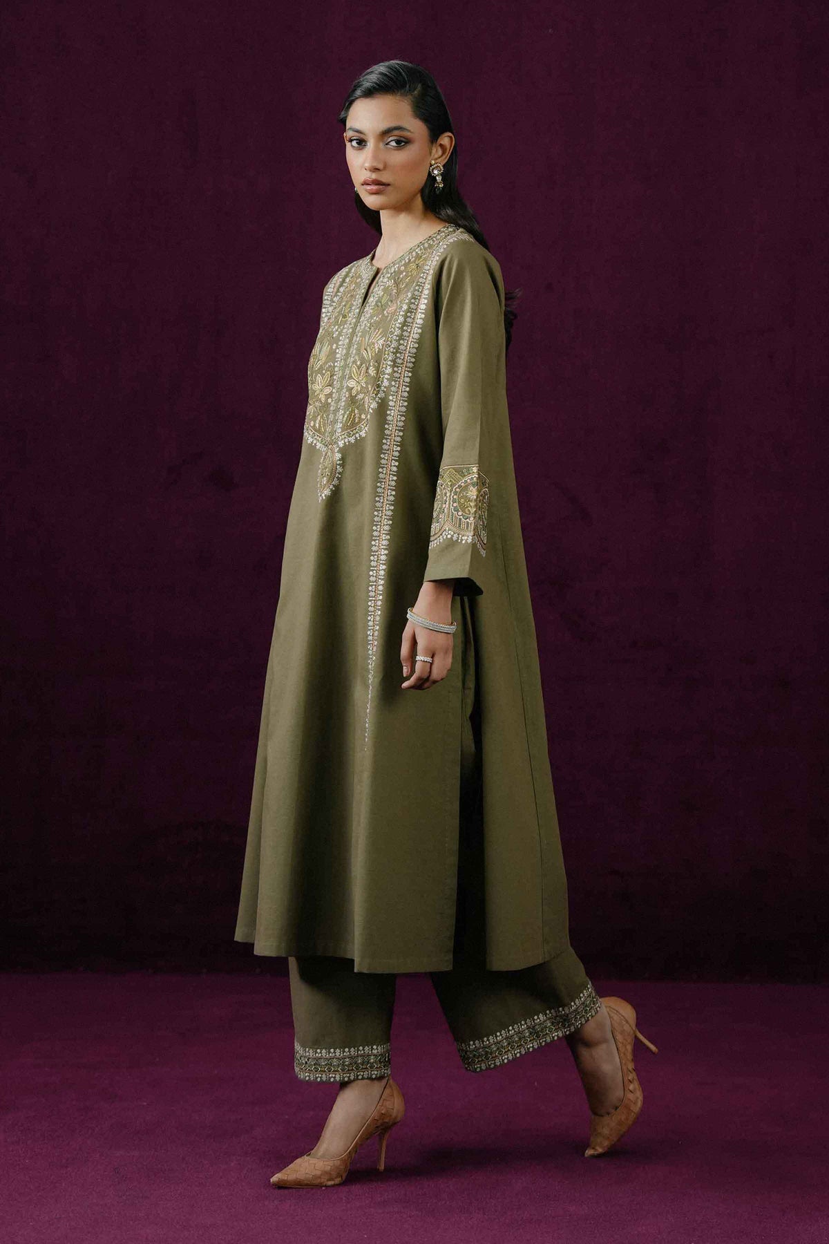 2 PIECE - EMBROIDERED SUIT - ST2PE-BOUT26WV2-22
