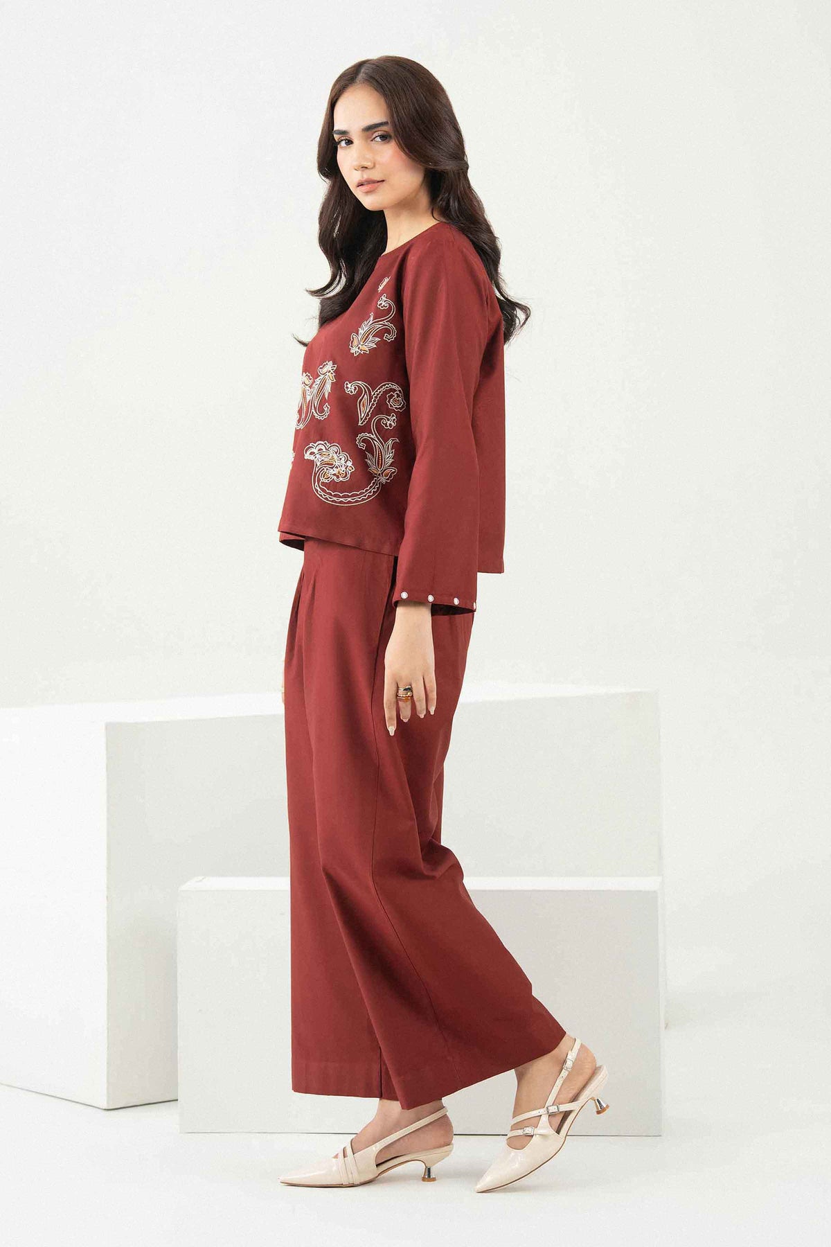 2 Piece - Embroidered Suit - ST2STE-AURA26WV2-5