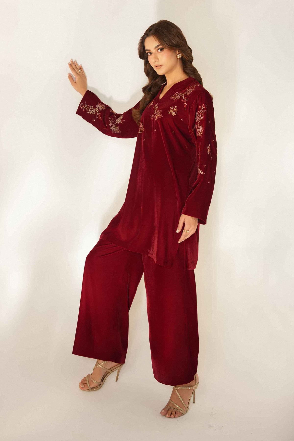 2 Piece - Embroidered Loungewear - ST2STE-LNG26WV2-1
