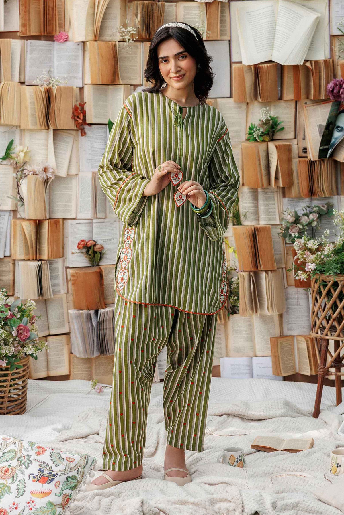 2 Piece - Printed Embroidered Suit - ST2STE-PRET26WV1-4