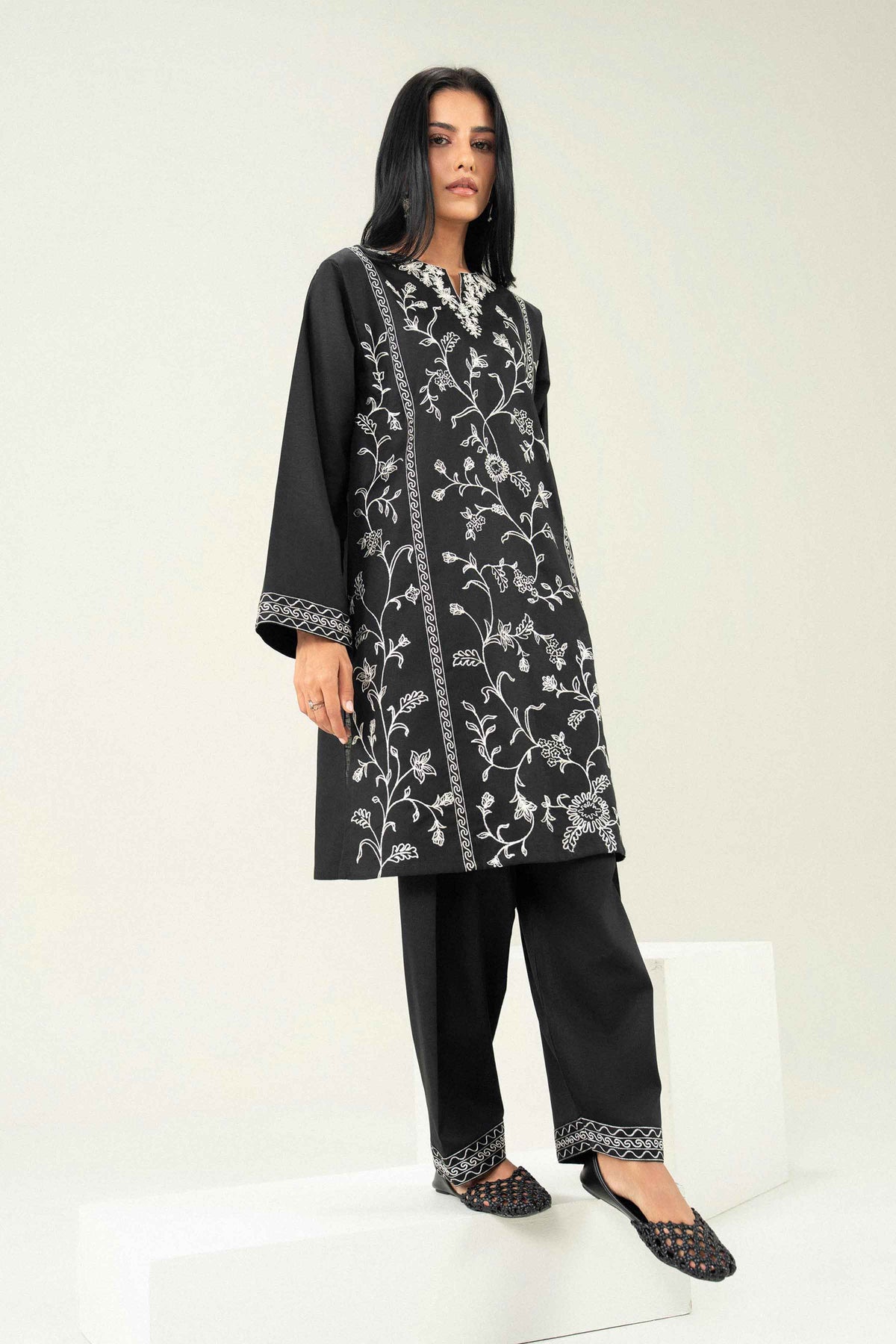 2 Piece - Embroidered Suit - ST2STE-PRET26WV2-19