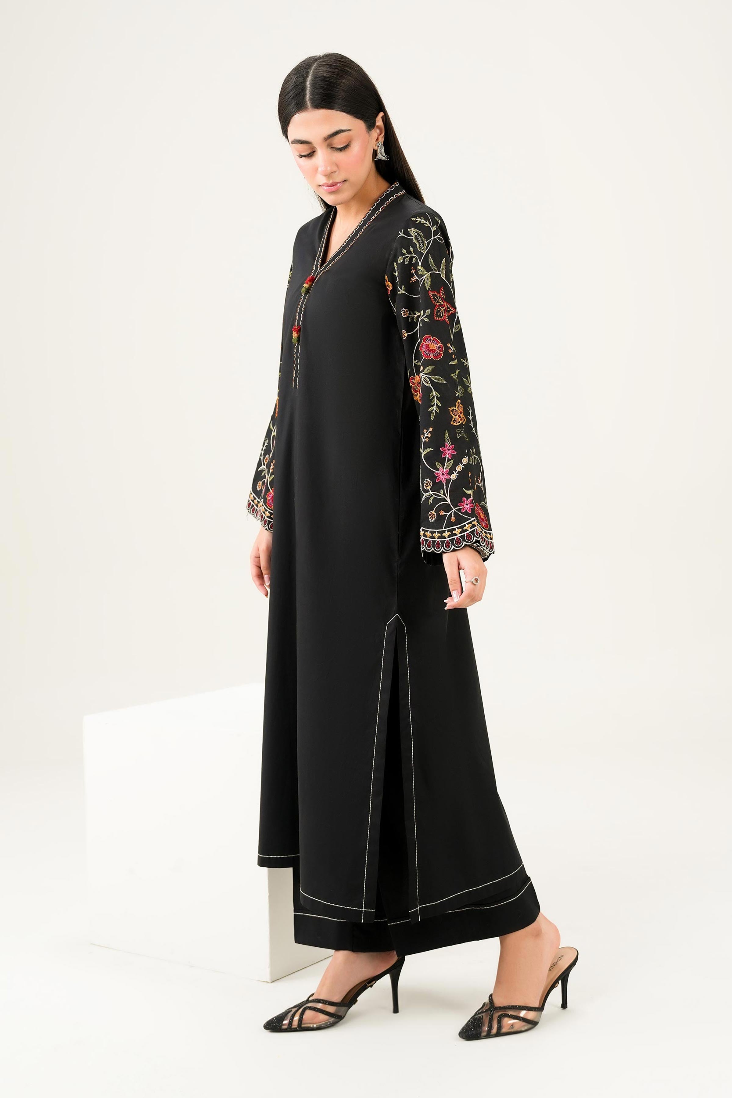 2 Piece - Embroidered Suit - ST2STE-PRET26WV2-5