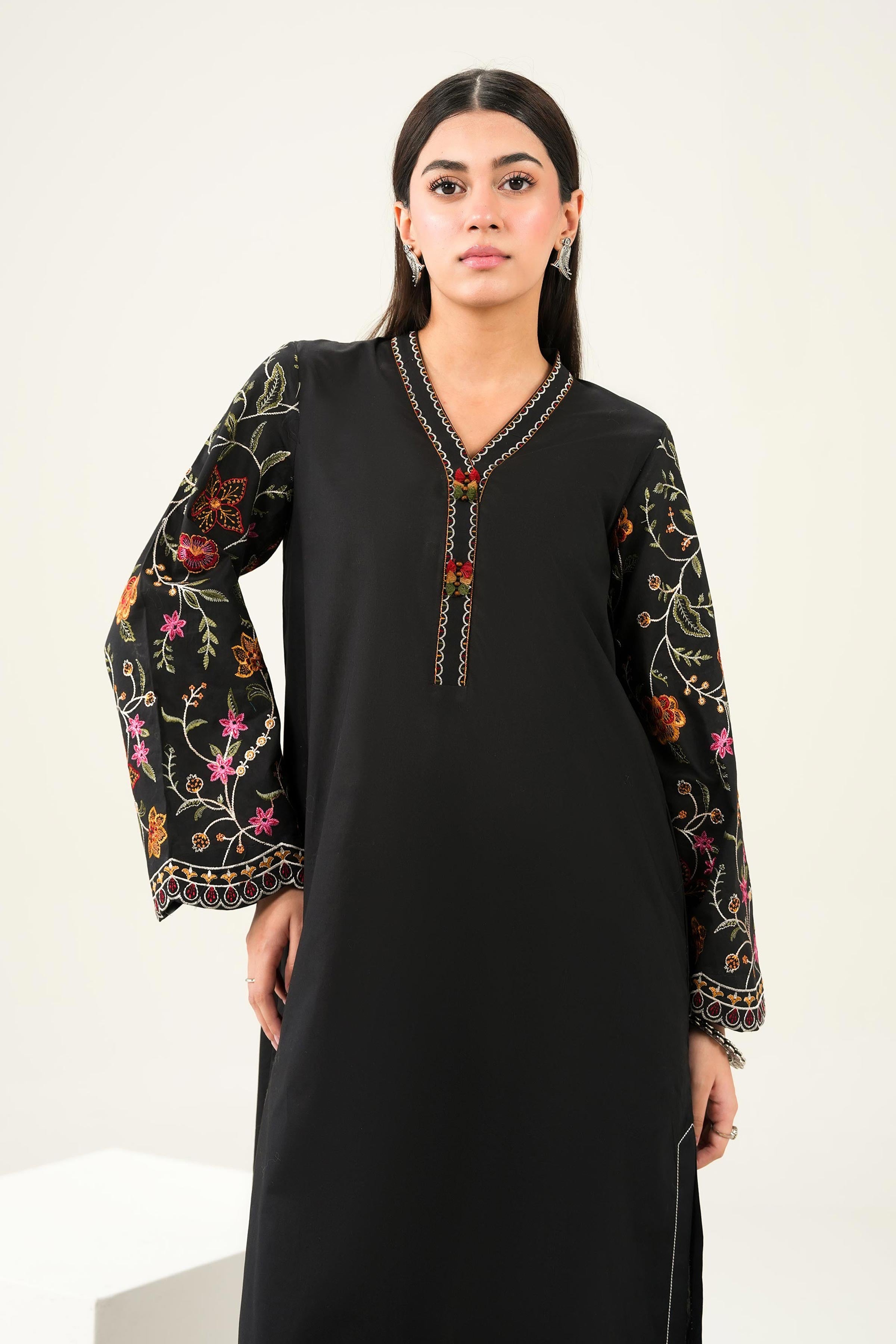 2 Piece - Embroidered Suit - ST2STE-PRET26WV2-5