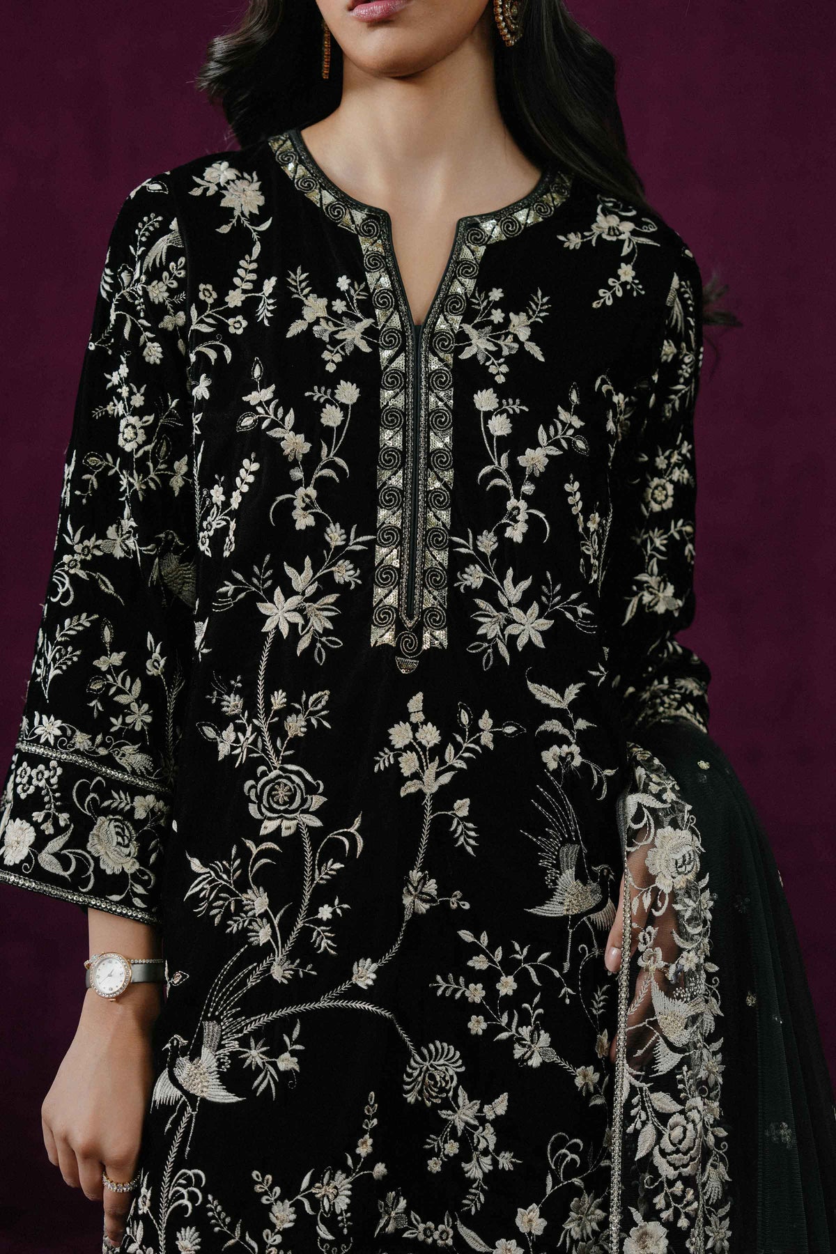 3 PIECE - EMBROIDERED SUIT - ST3PE-BOUT26WV1-23