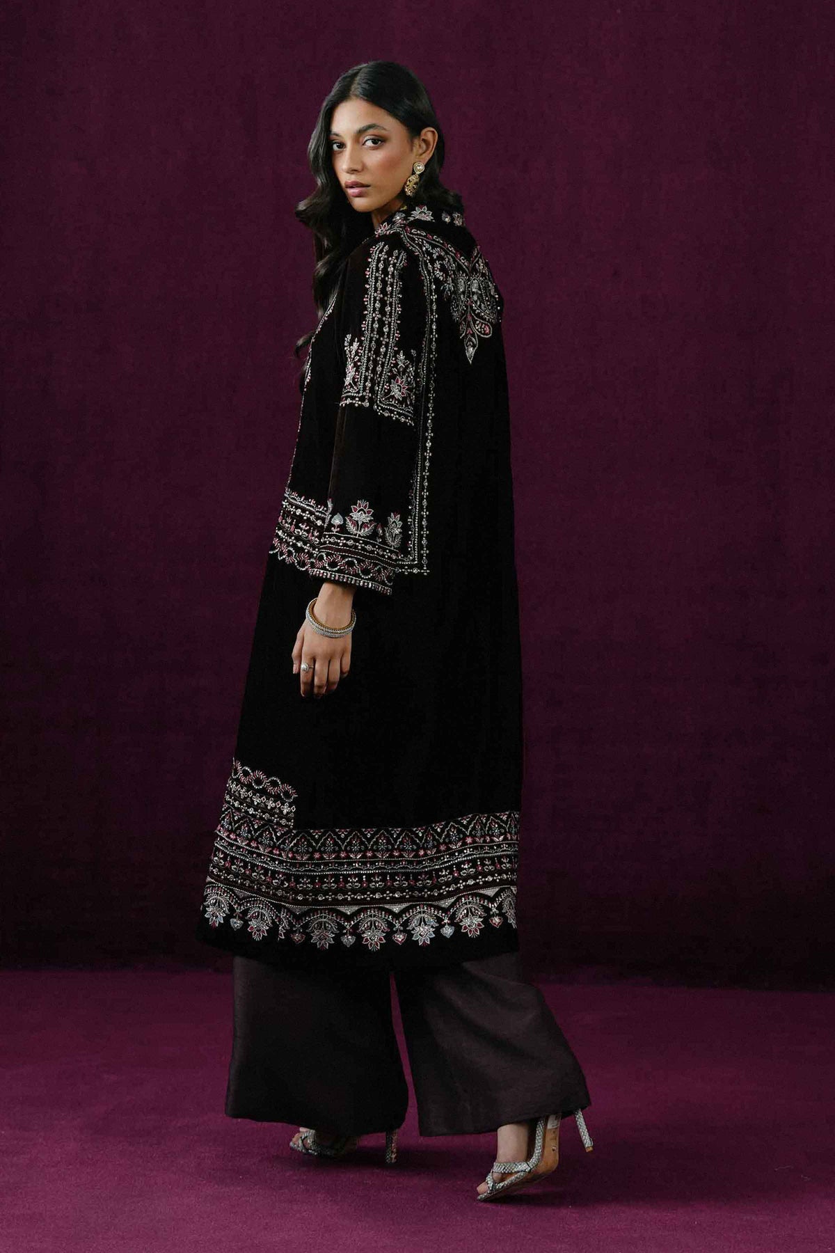 2 PIECE - EMBROIDERED SUIT - ST3PE-BOUT26WV1-6