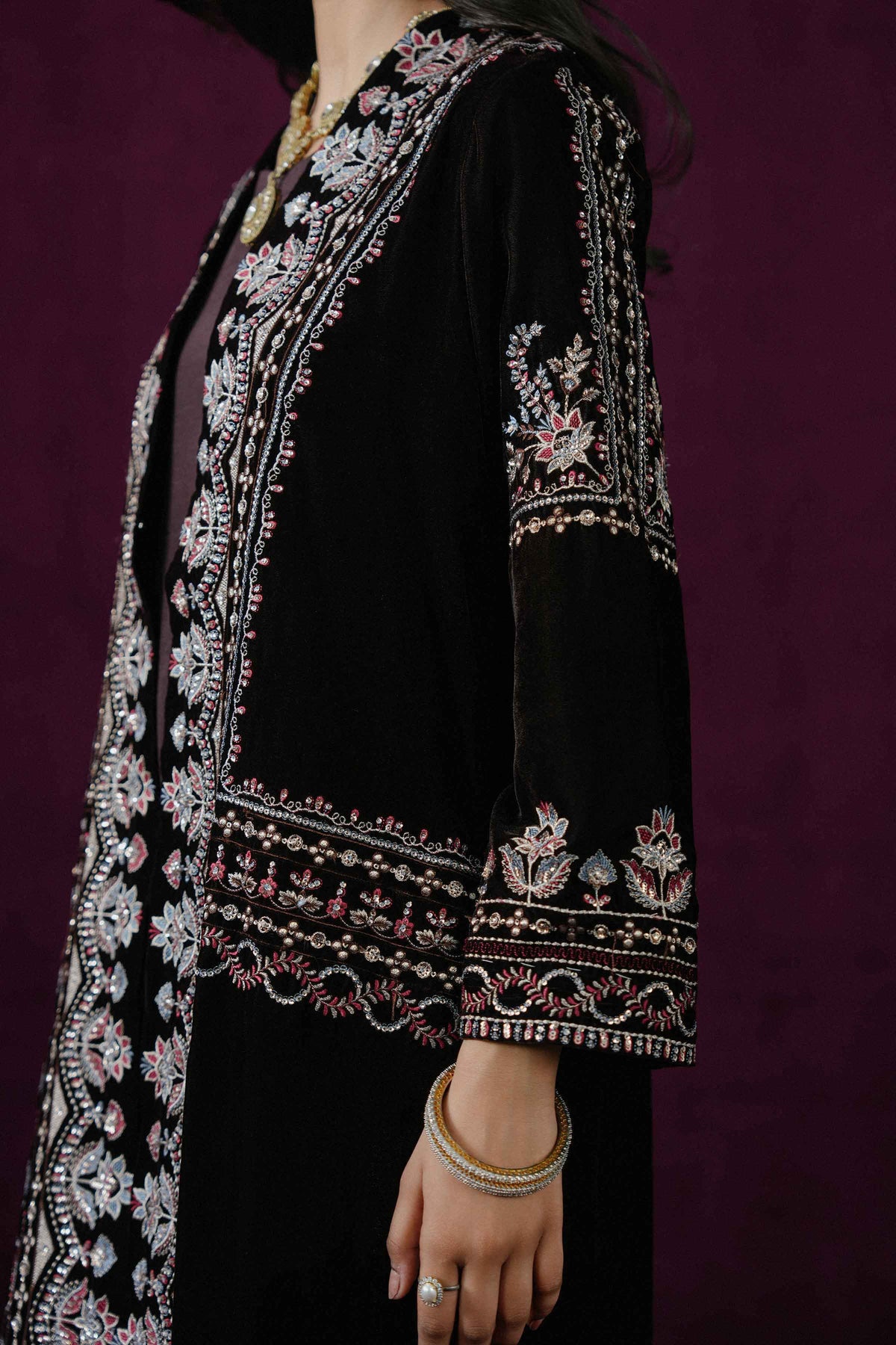 2 PIECE - EMBROIDERED SUIT - ST3PE-BOUT26WV1-6