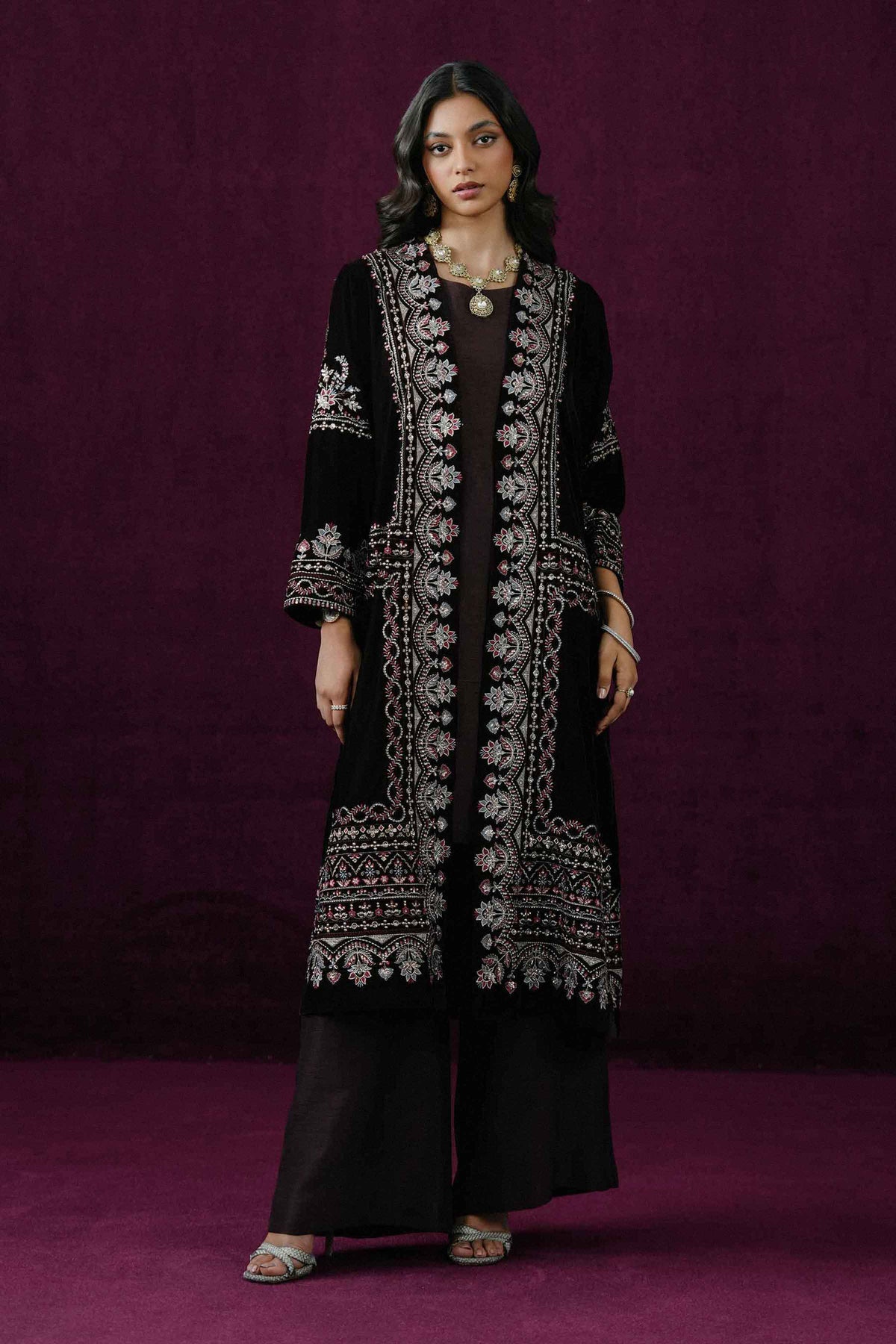 2 PIECE - EMBROIDERED SUIT - ST3PE-BOUT26WV1-6