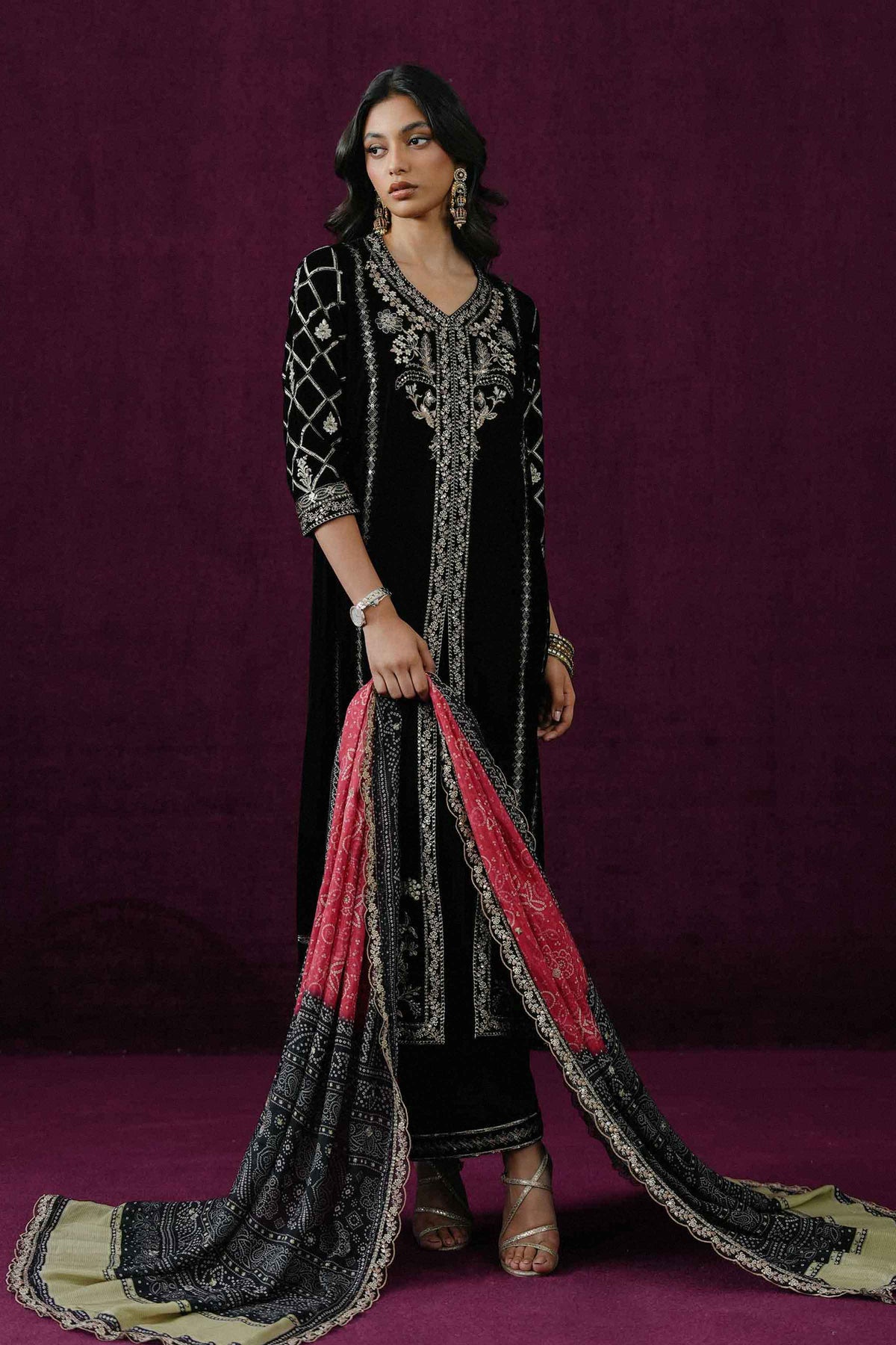 3 PIECE - EMBROIDERED SUIT - ST3PE-BOUT26WV2-28