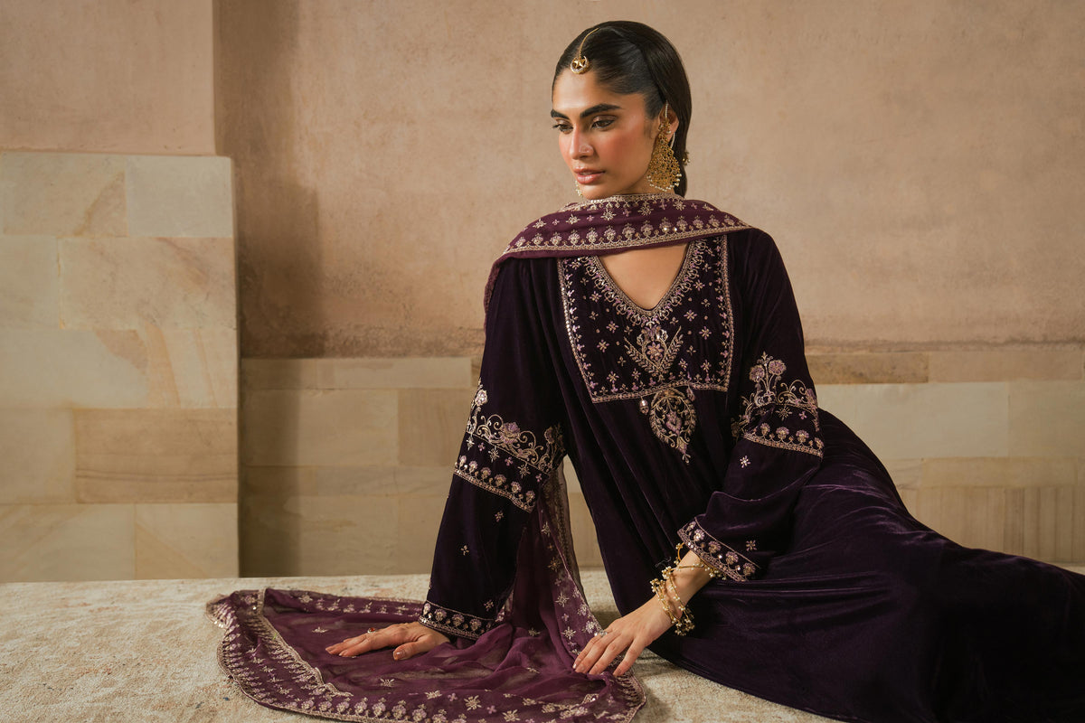3 Piece - Embroidered Suit - ST3PE-LUXE26WV1-12