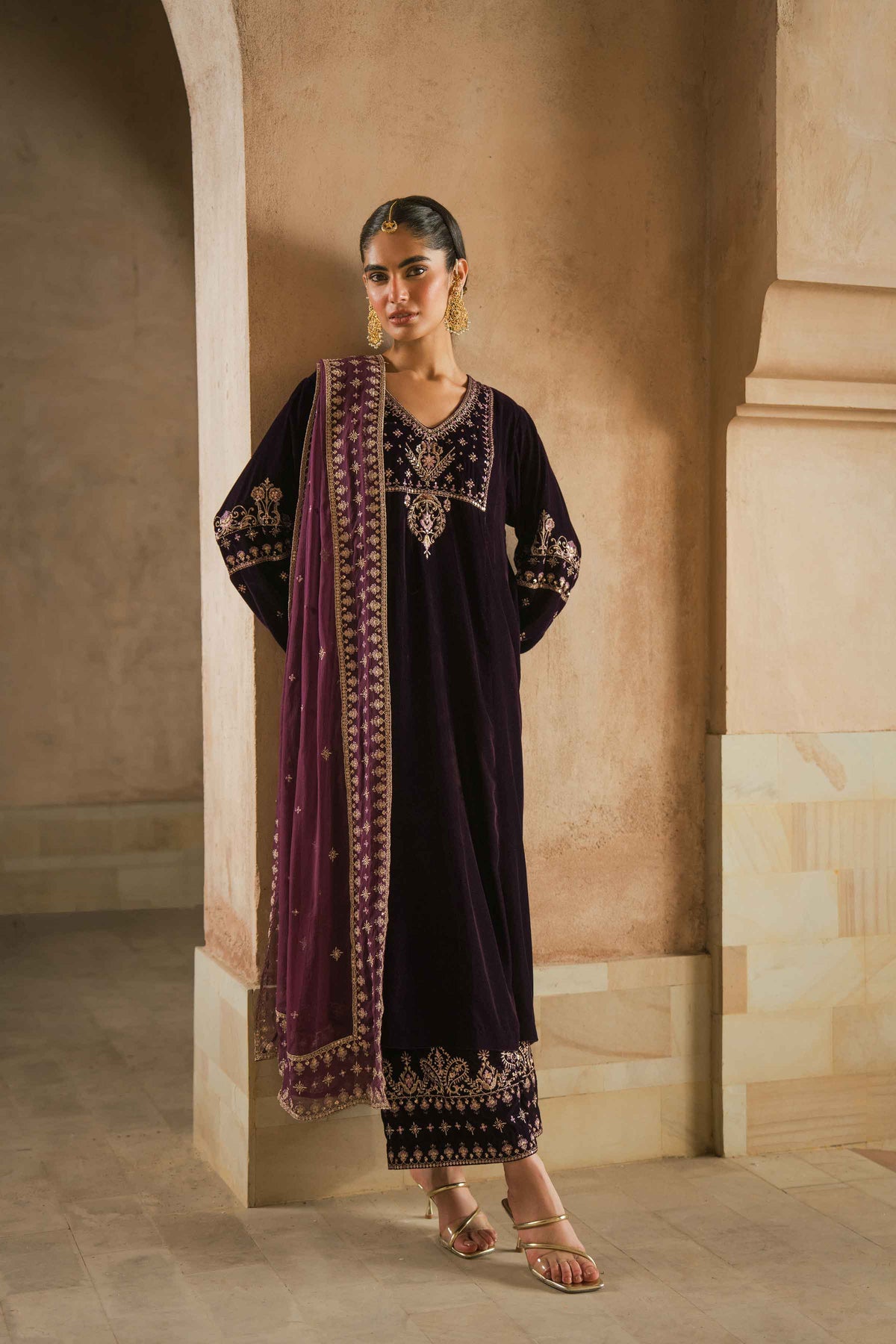 3 Piece - Embroidered Suit - ST3PE-LUXE26WV1-12