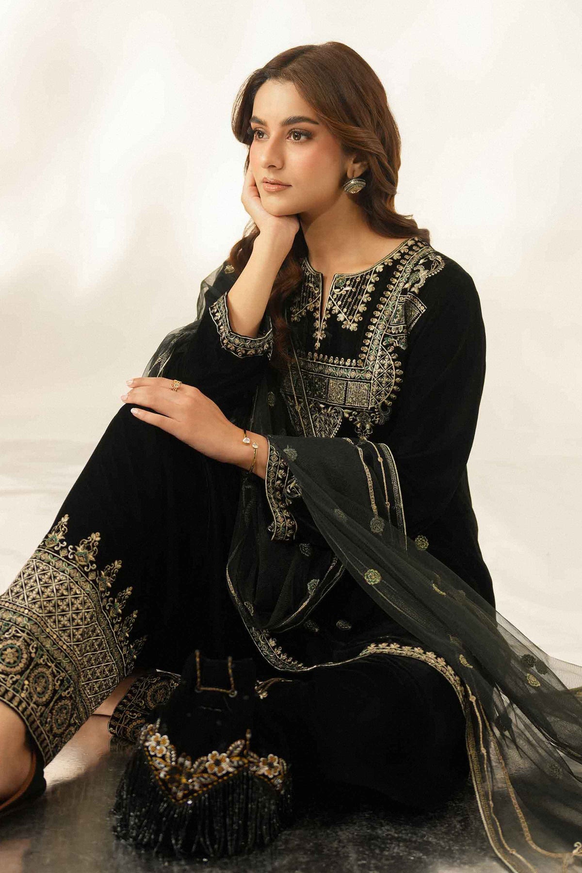3 Piece - Embroidered Suit - ST3PE-LUXE26WV1-44