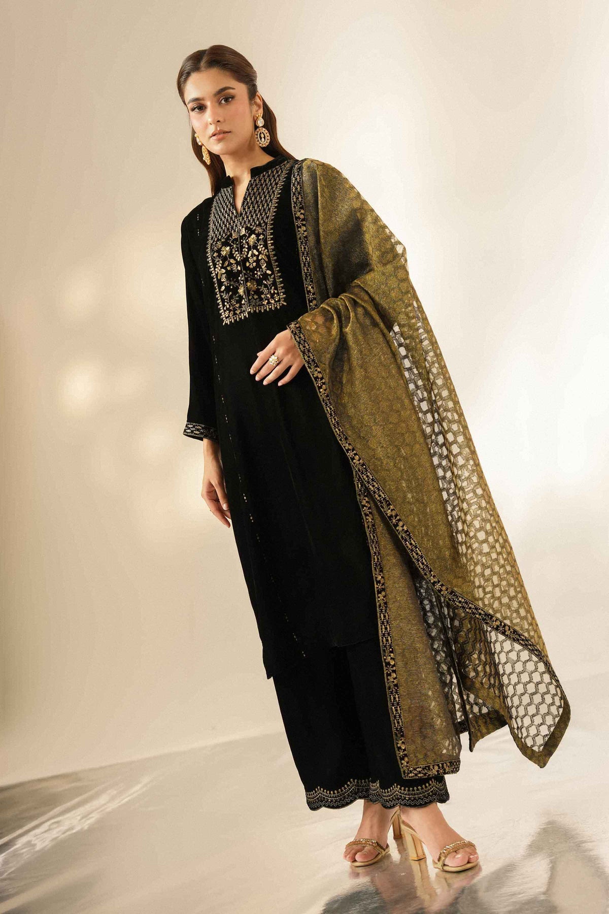3 Piece - Embroidered Suit - ST3PE-LUXE26WV1-57